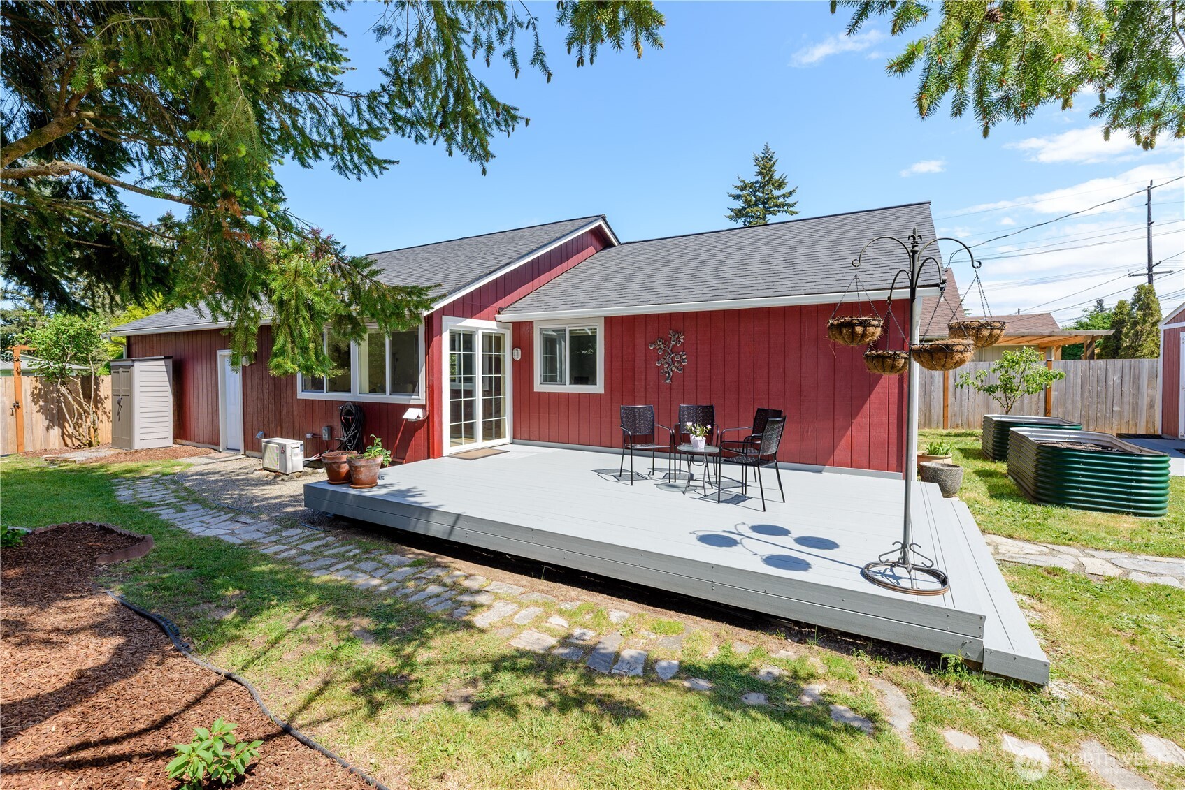 314 W Columbus Avenue , Port Angeles, WA 98362