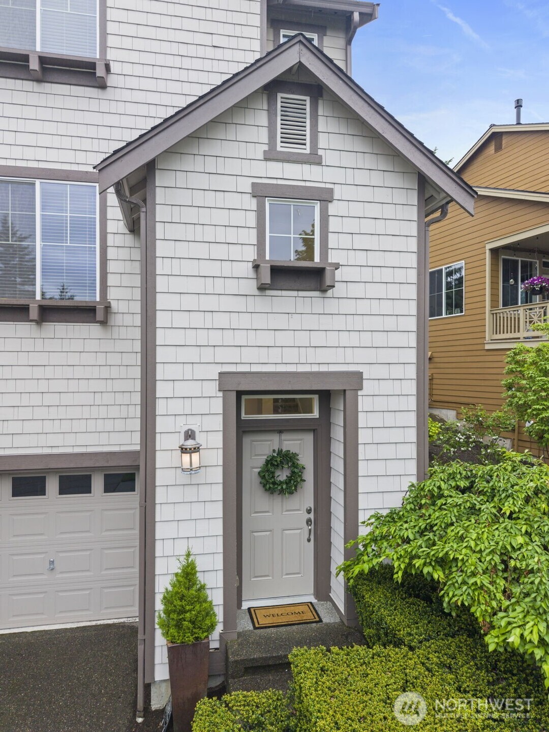 34415 SE Burke Street , Snoqualmie, WA 98065