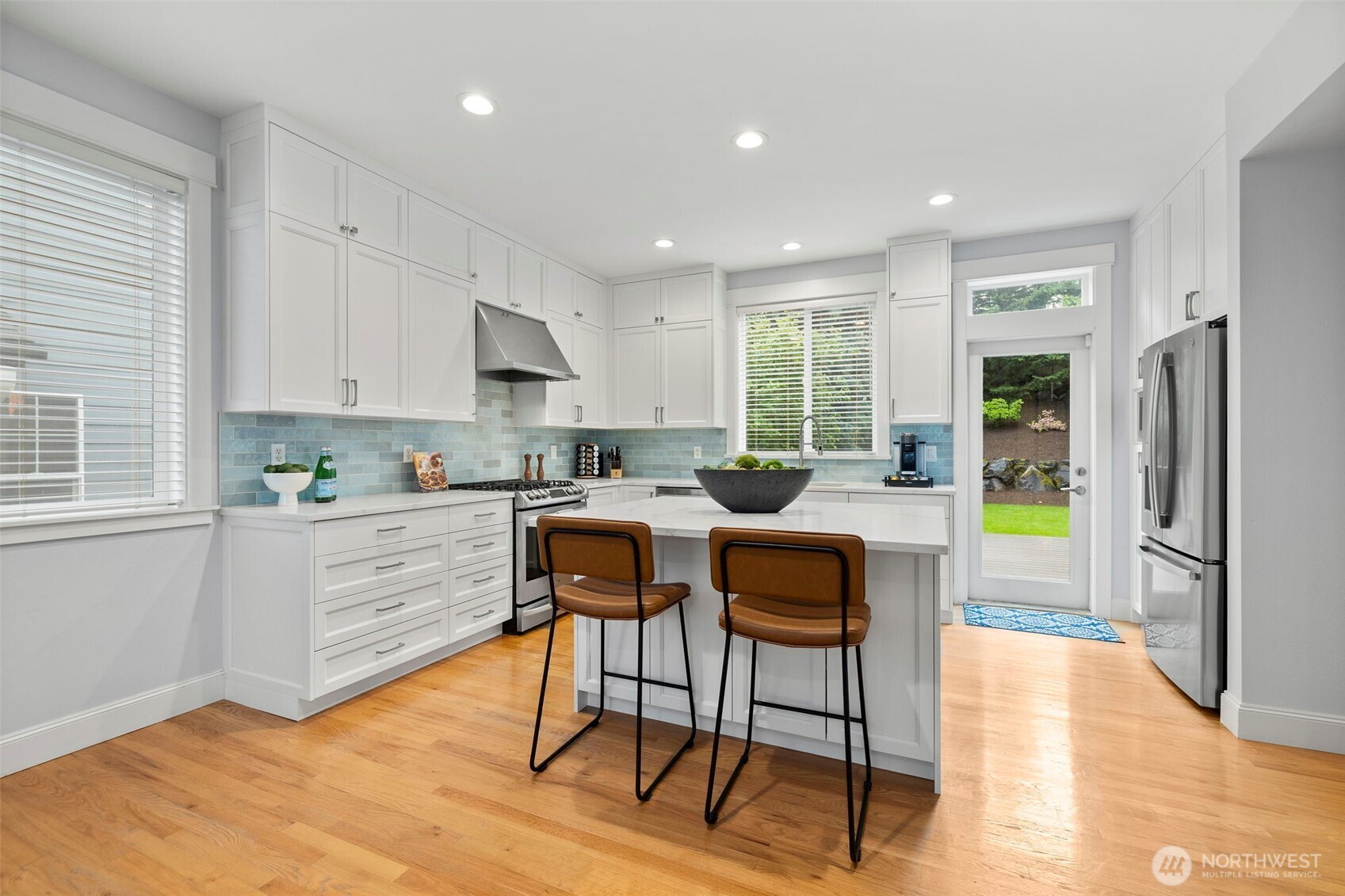 34415 SE Burke Street , Snoqualmie, WA 98065