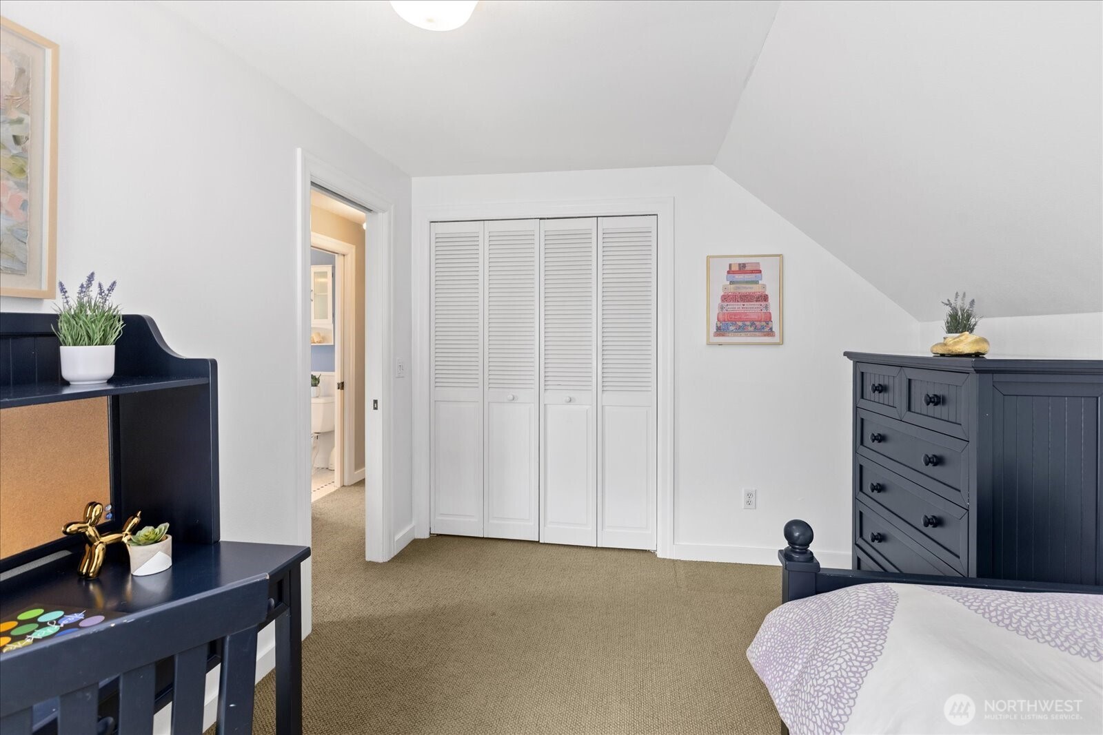 1020 NE 100th Street #1, Seattle, WA 98125
