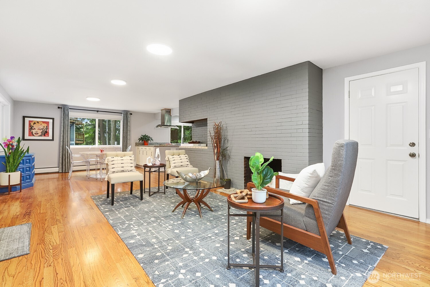 19563 38th Avenue NE, Lake Forest Park, WA 98155