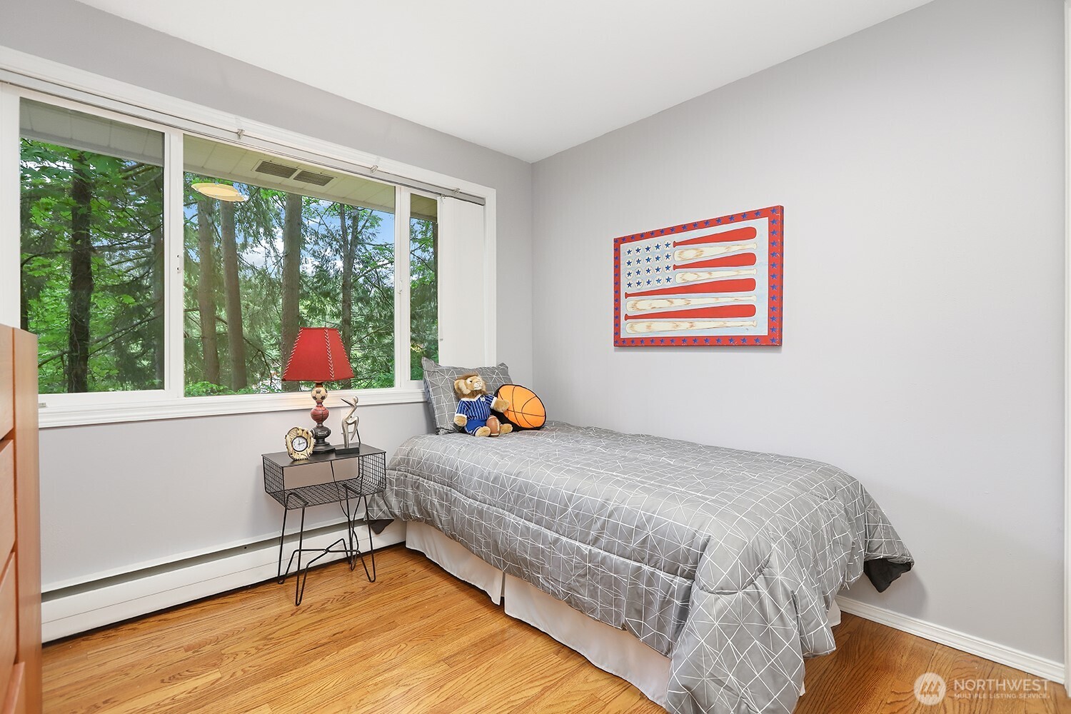 19563 38th Avenue NE, Lake Forest Park, WA 98155