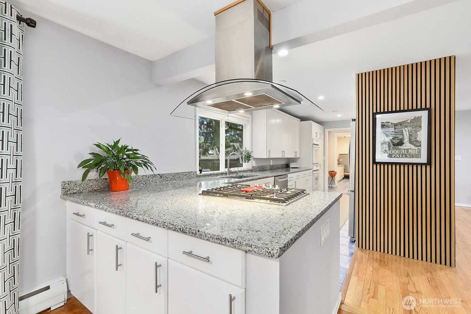 19563 38th Avenue NE, Lake Forest Park, WA 98155