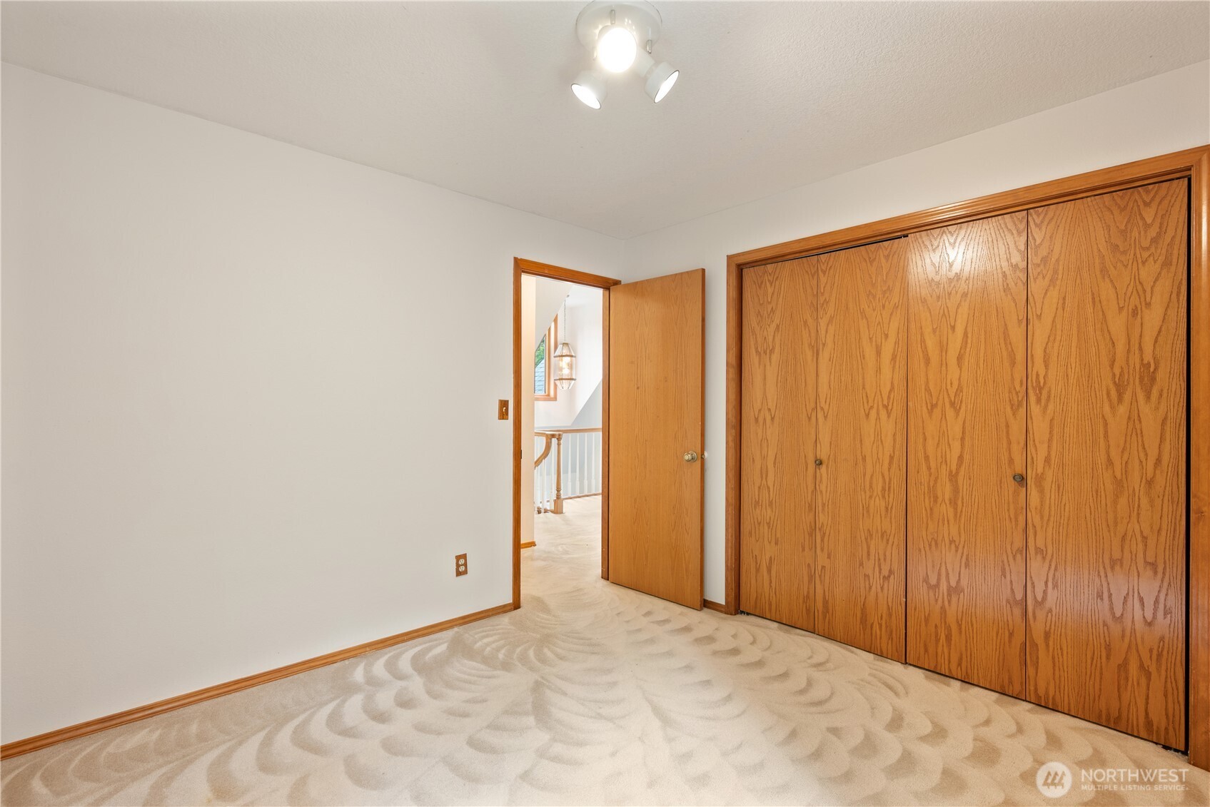 165 Tanglewood Drive , Longview, WA 98632