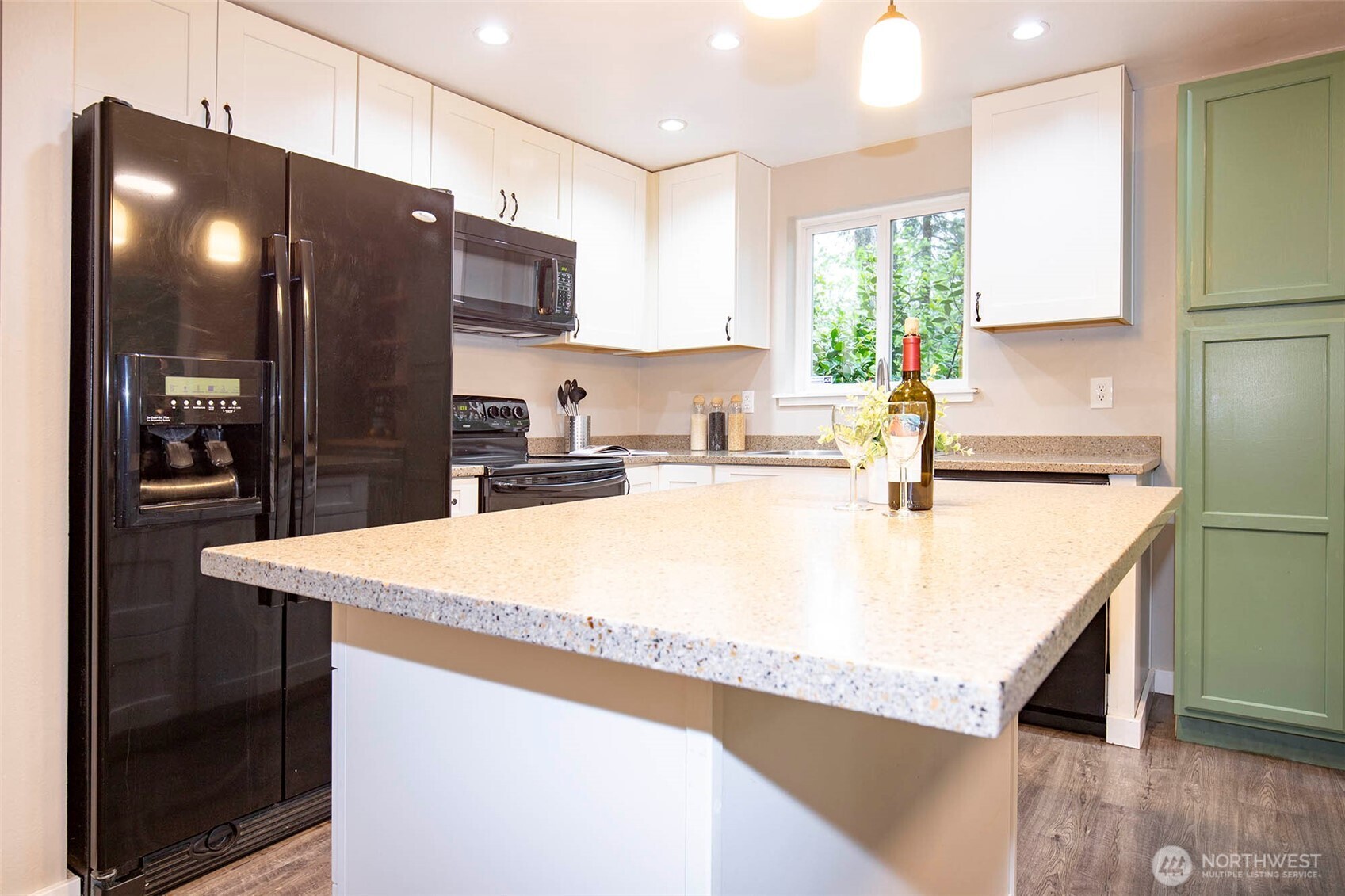 17550 429th Avenue SE, North Bend, WA 98045