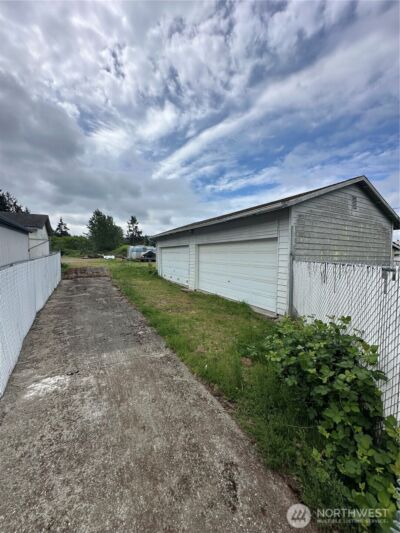6712 27th Street W, University Place, WA 98466 - Photo 8