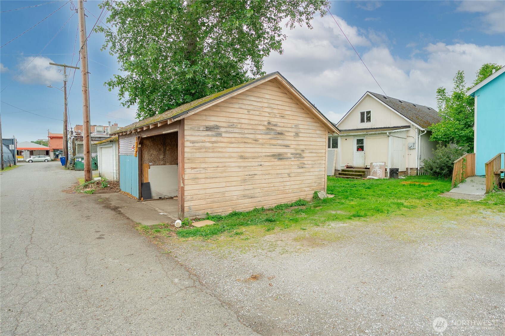 2058 2060 Main Street , Ferndale, WA 98248