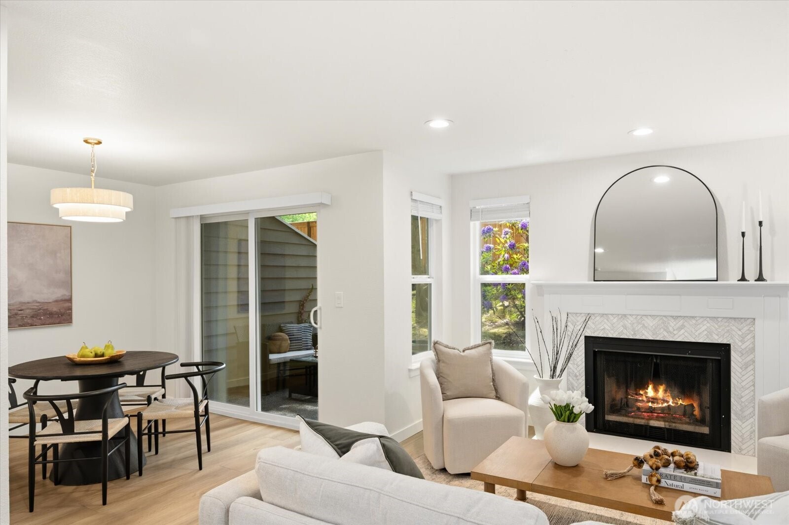 15903 NE 40th Way #31B, Redmond, WA 98052