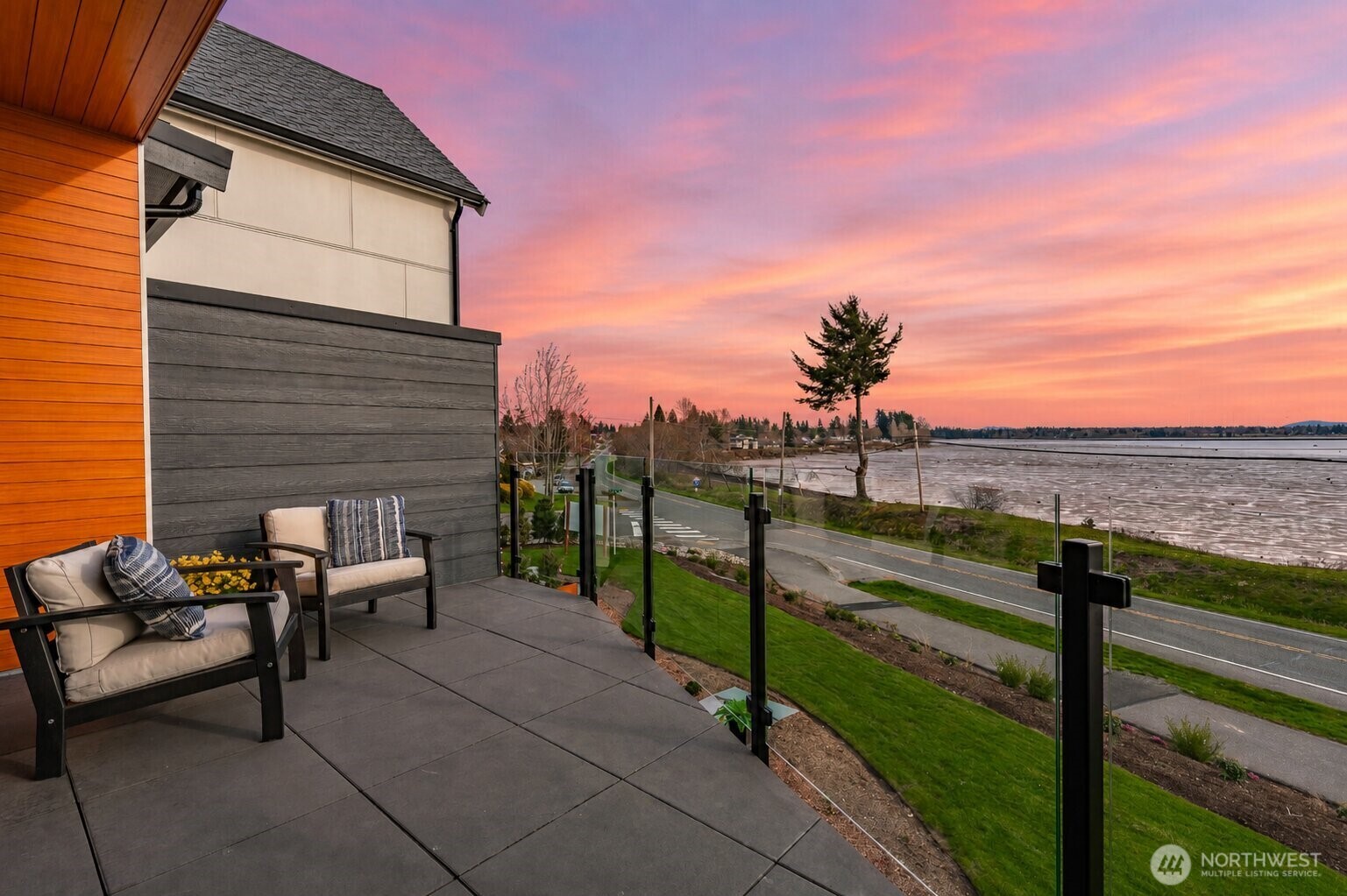 1557 Mitchell Avenue #2, Blaine, WA 98230