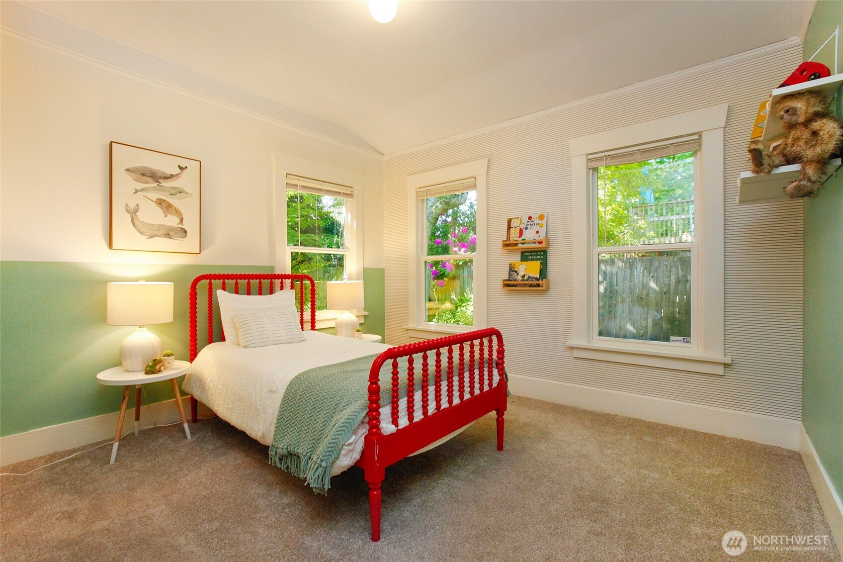 6525 23rd Avenue NE, Seattle, WA 98115