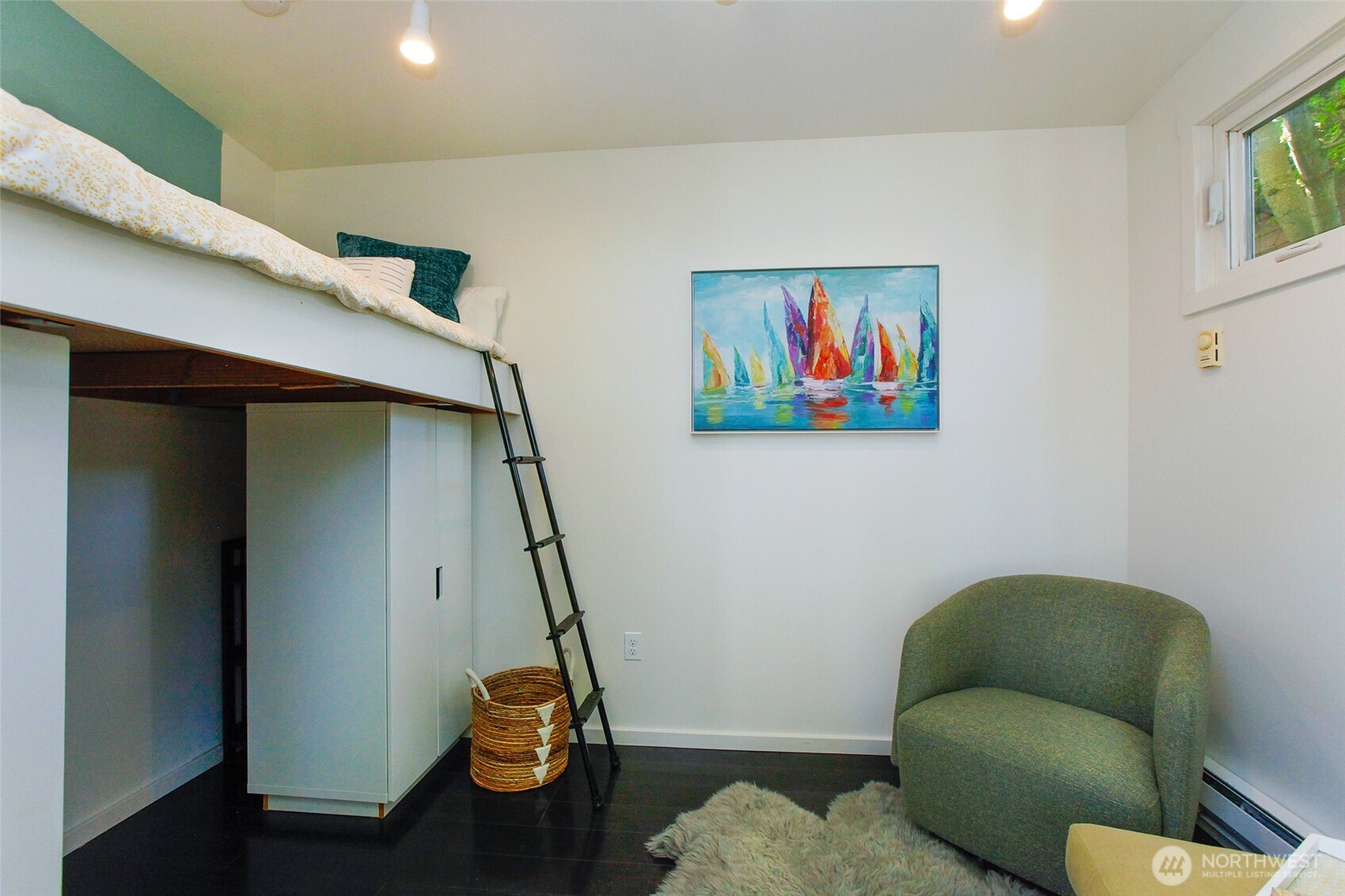 6525 23rd Avenue NE, Seattle, WA 98115