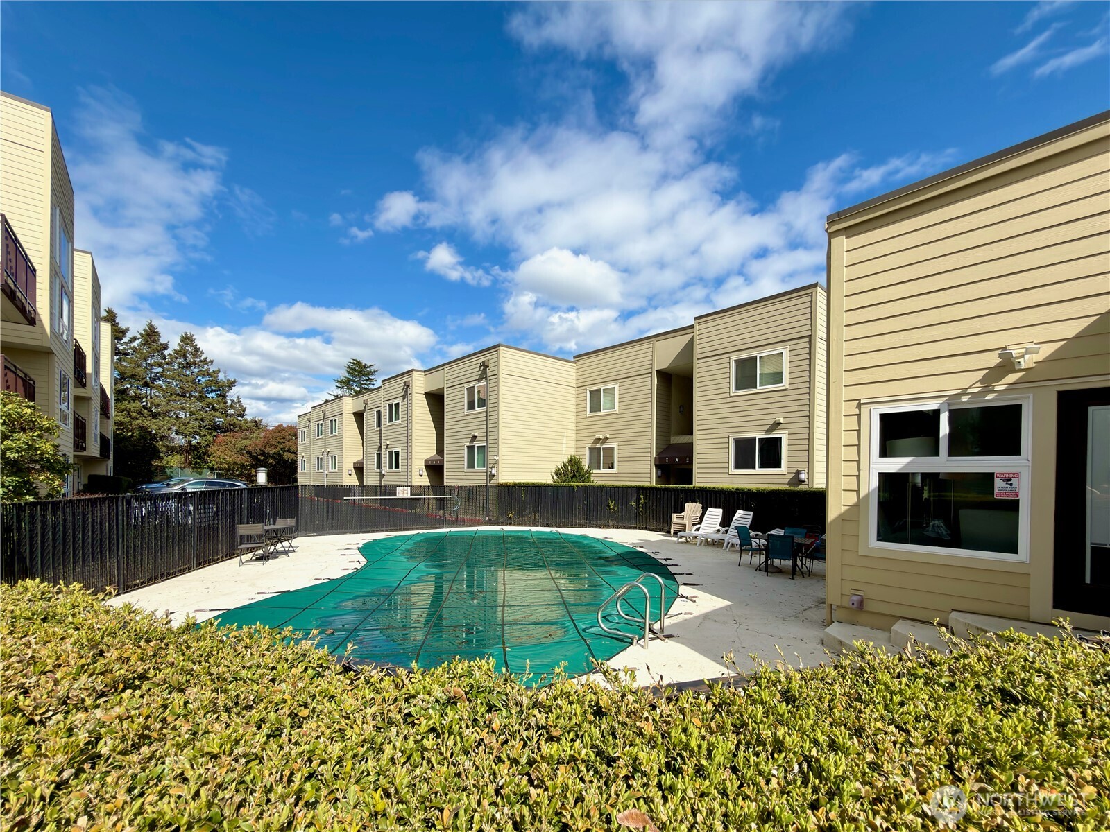 5834 NE 75th Street #B202, Seattle, WA 98115
