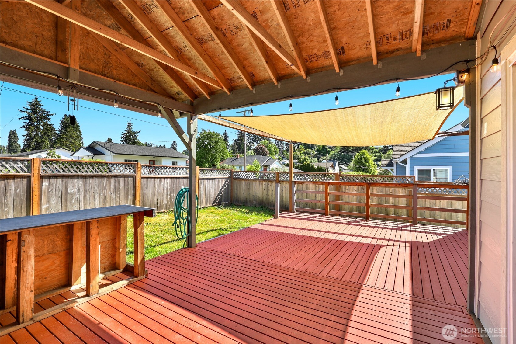 3733 D Street , Bremerton, WA 98312