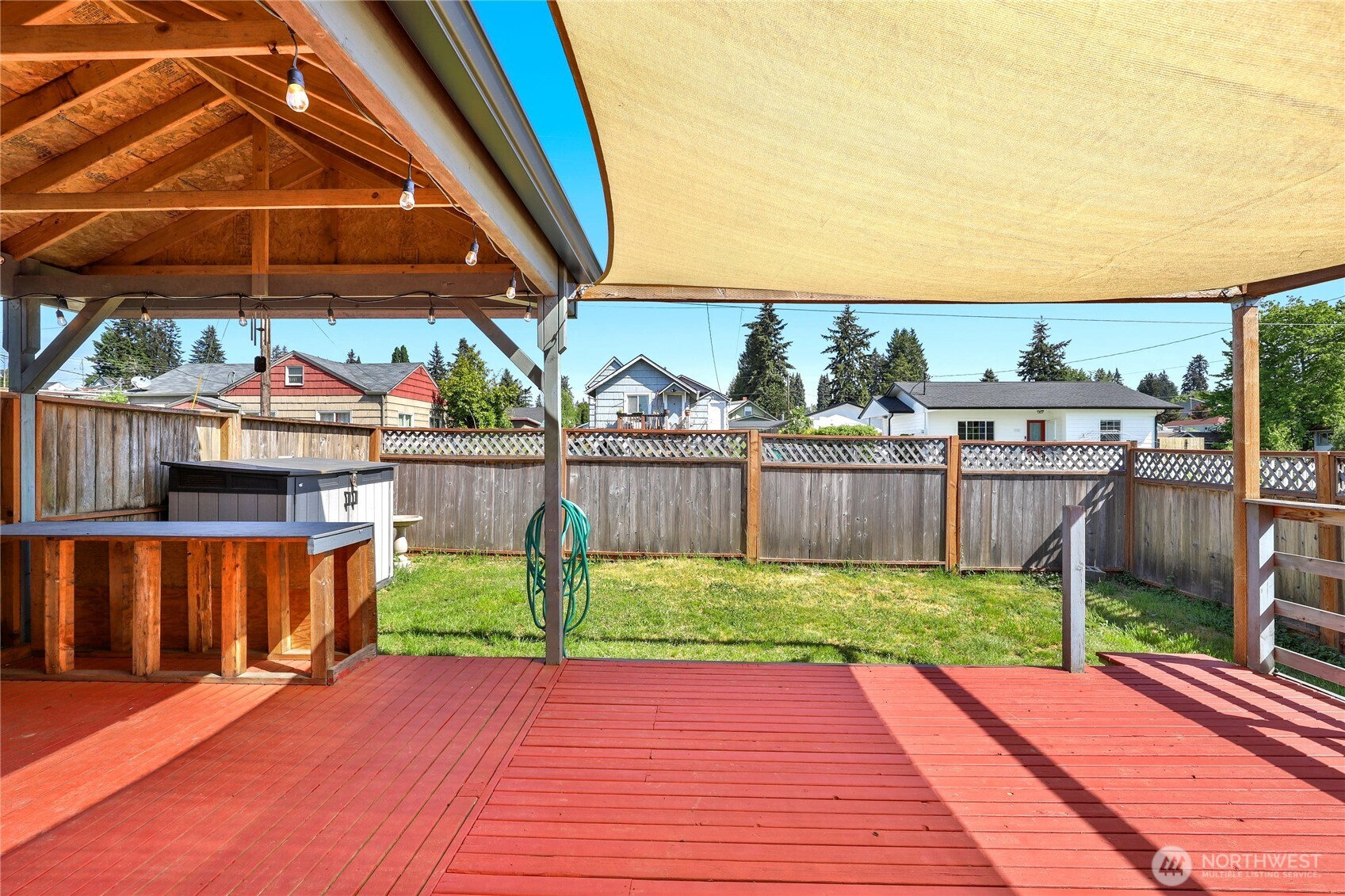 3733 D Street , Bremerton, WA 98312
