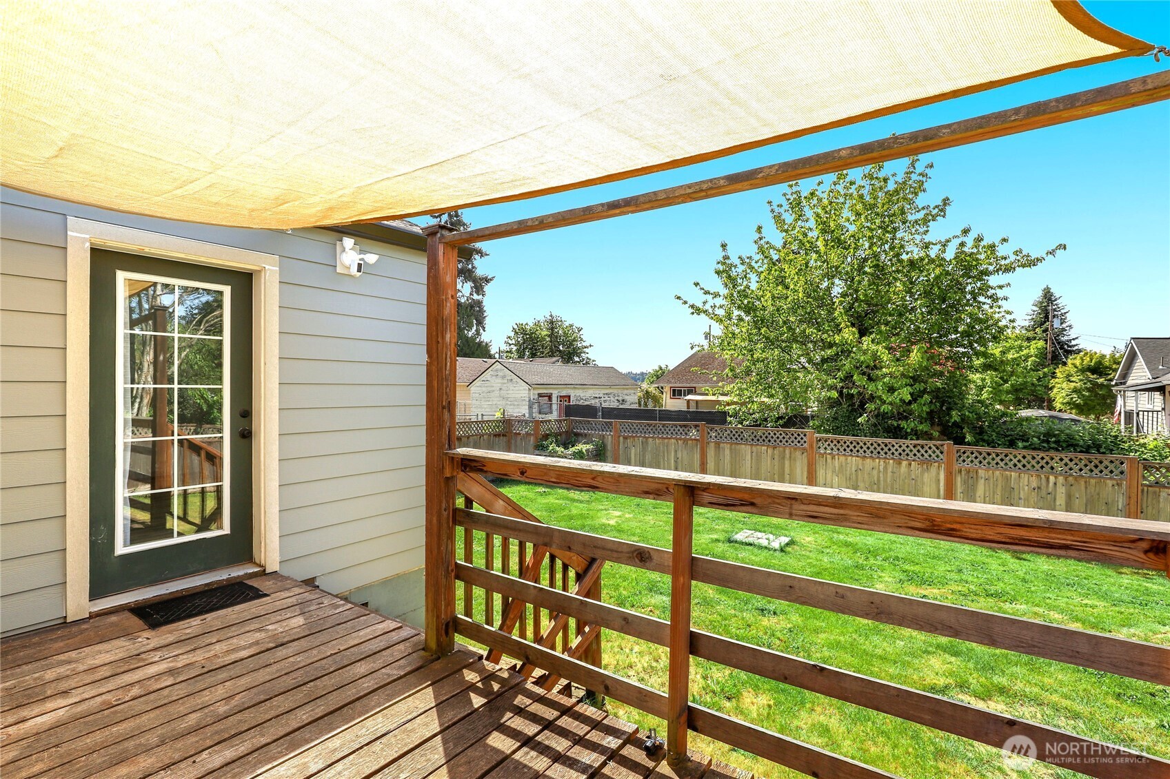3733 D Street , Bremerton, WA 98312