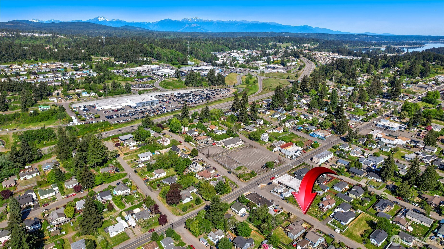 3733 D Street , Bremerton, WA 98312