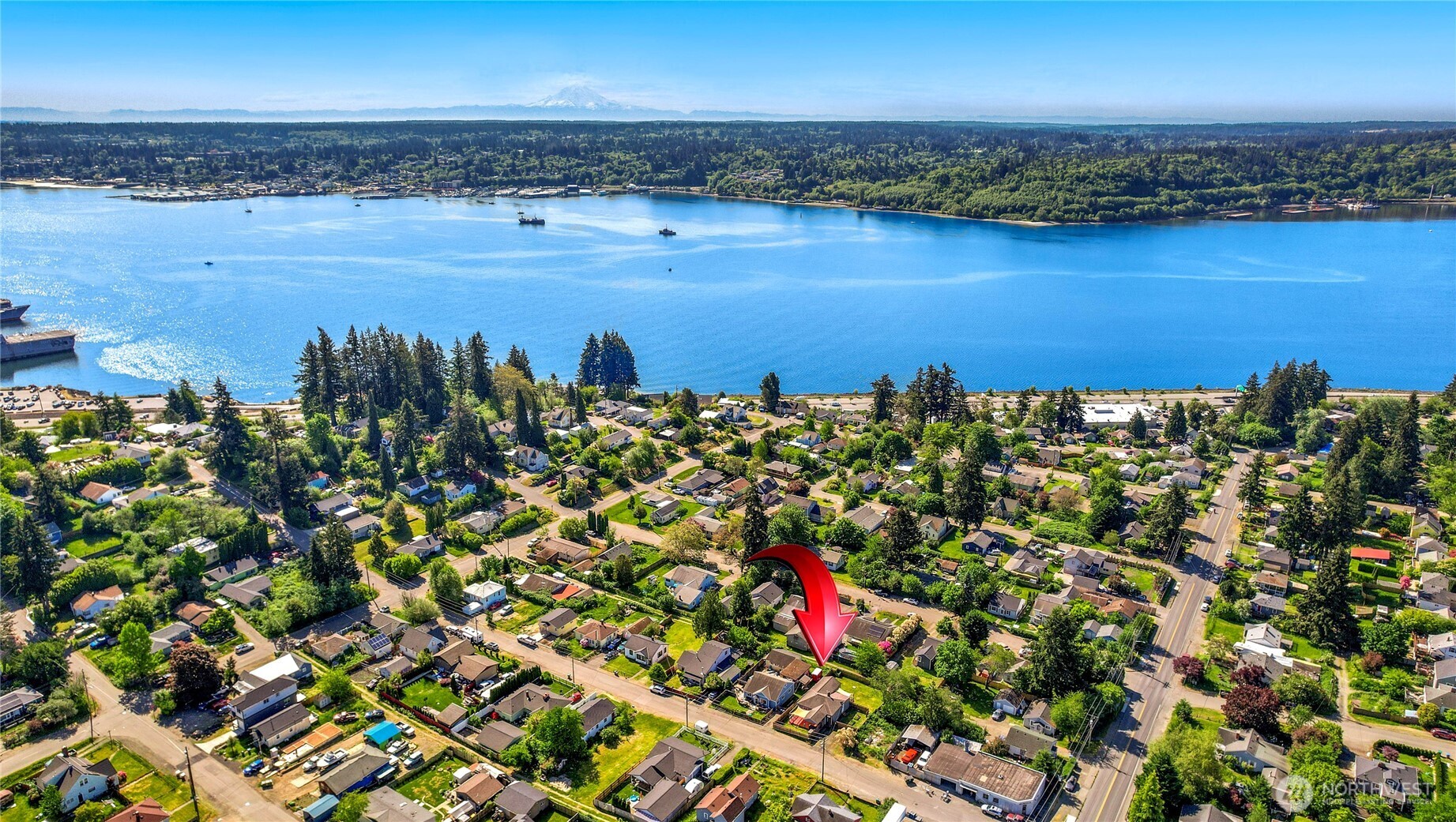 3733 D Street , Bremerton, WA 98312