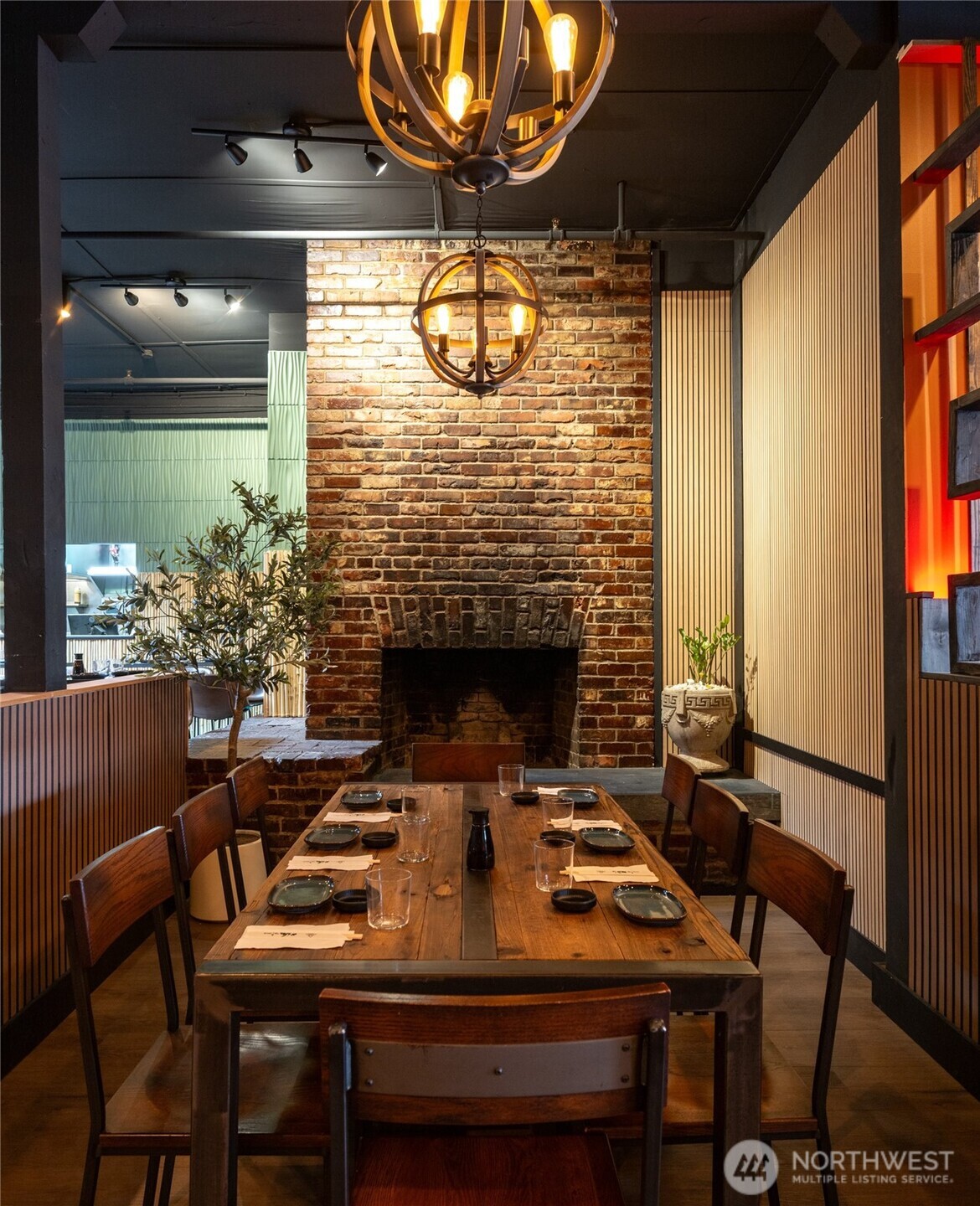 1232 N State Street , Bellingham, WA 98225