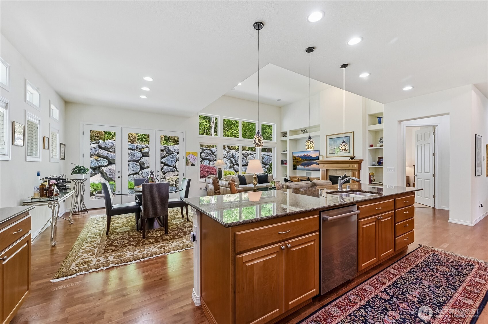24242 NE 131st Terrace , Redmond, WA 98053