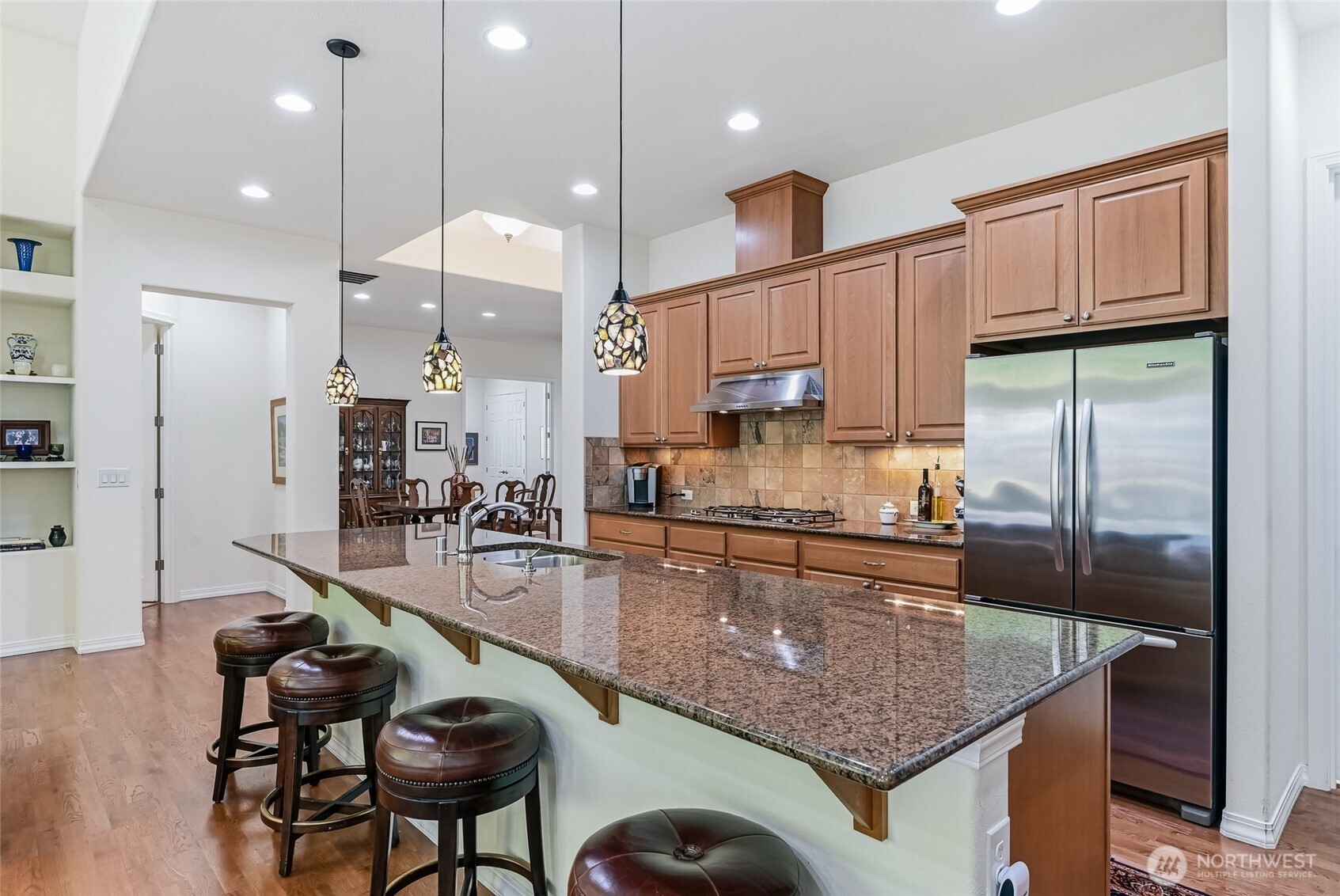 24242 NE 131st Terrace , Redmond, WA 98053