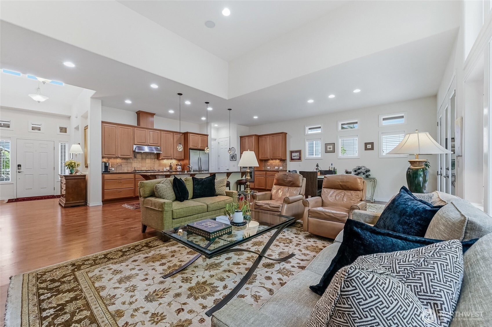 24242 NE 131st Terrace , Redmond, WA 98053