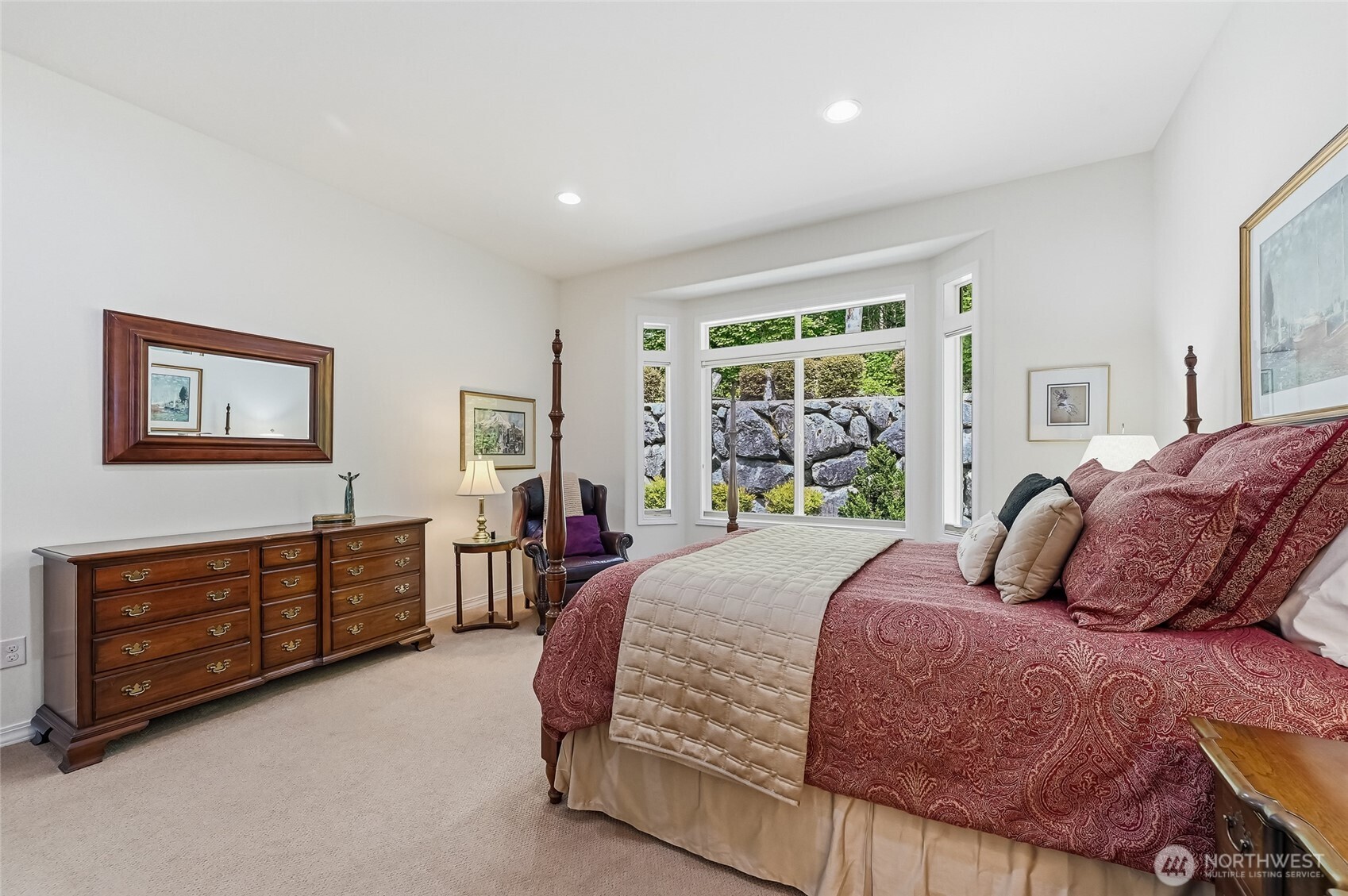 24242 NE 131st Terrace , Redmond, WA 98053