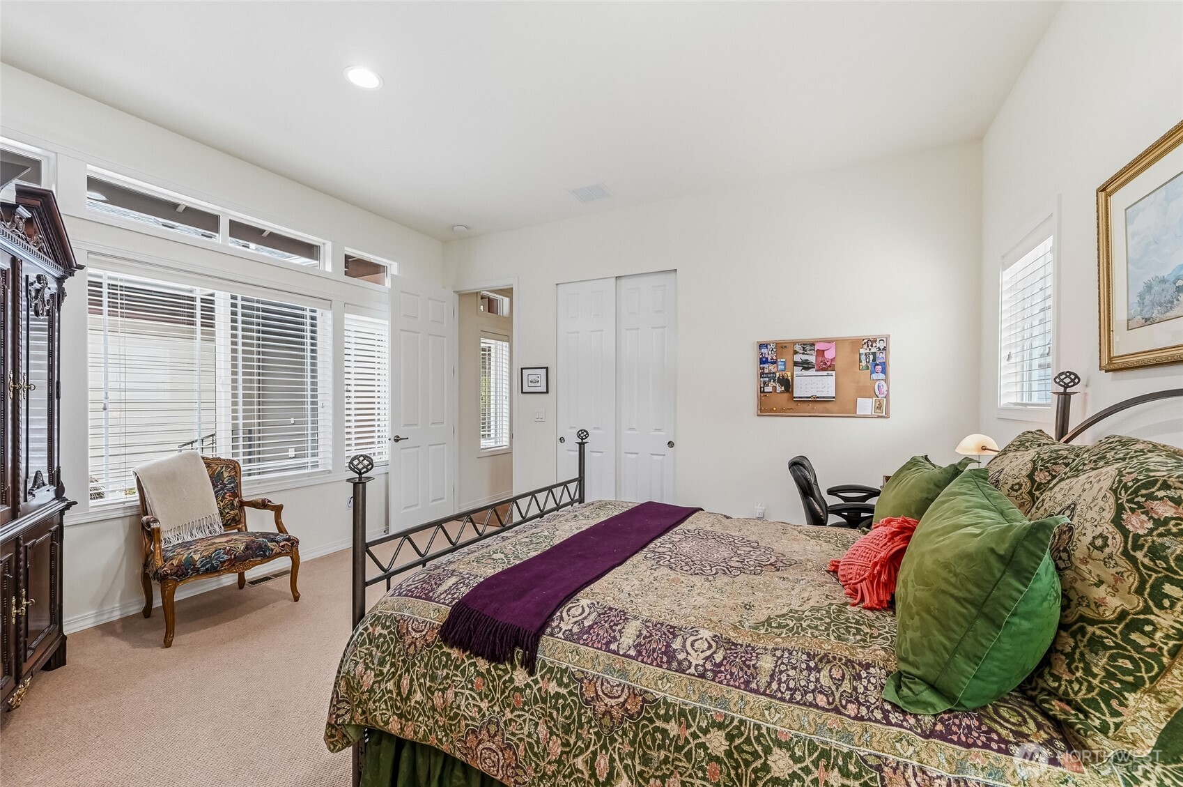 24242 NE 131st Terrace , Redmond, WA 98053
