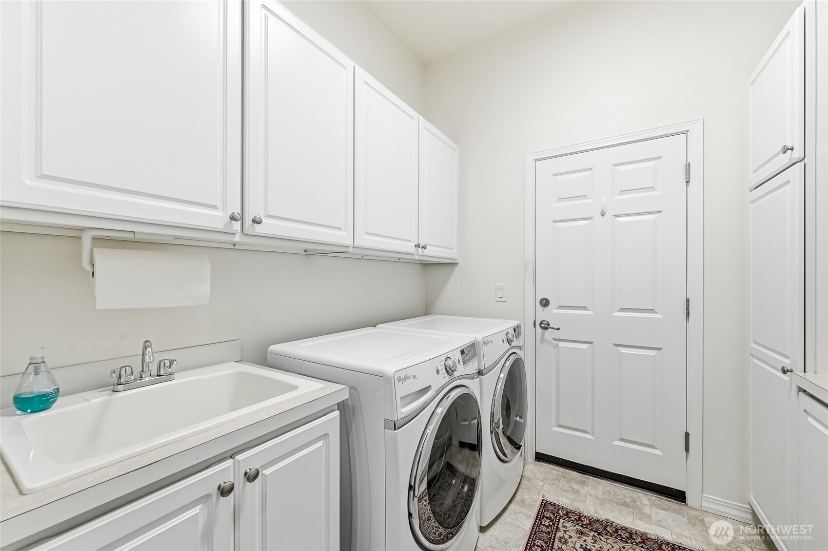 24242 NE 131st Terrace , Redmond, WA 98053