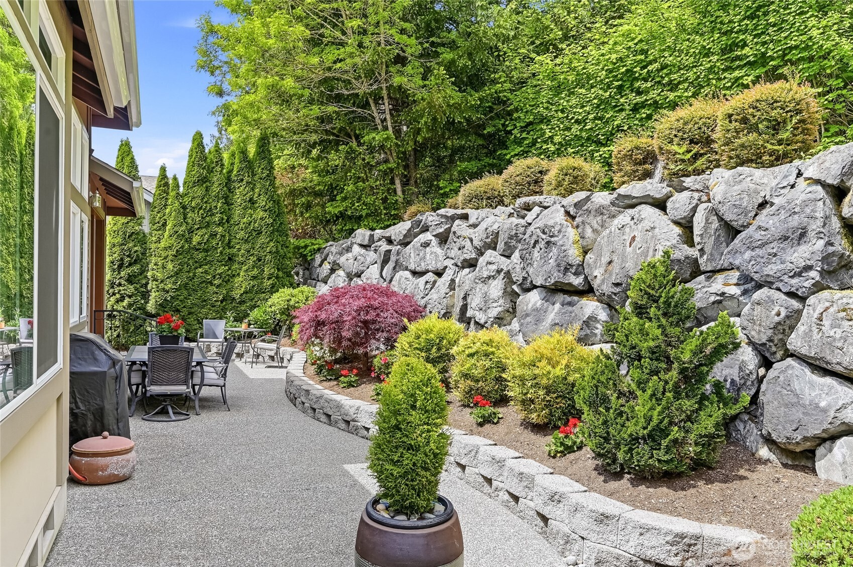 24242 NE 131st Terrace , Redmond, WA 98053