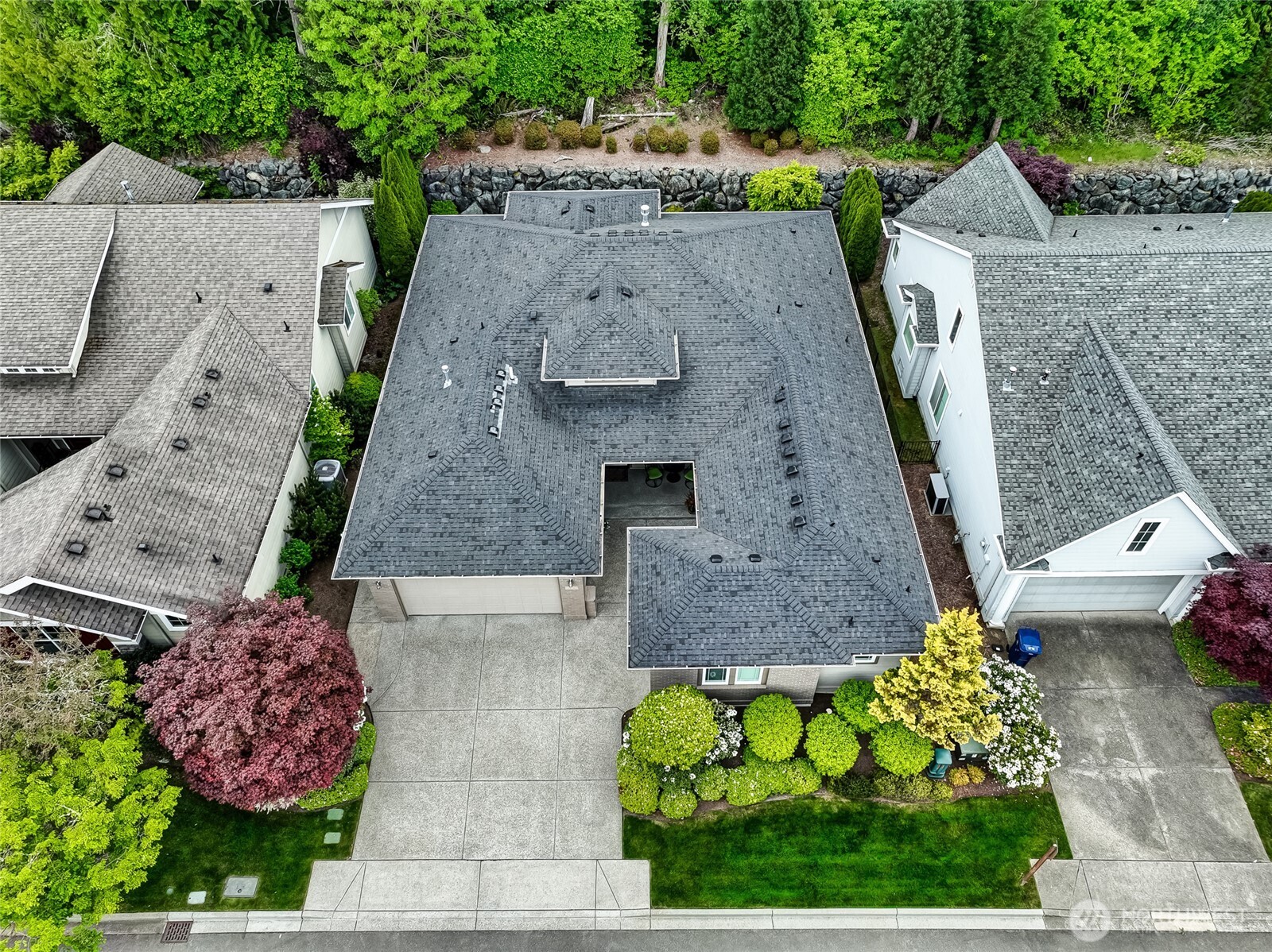 24242 NE 131st Terrace , Redmond, WA 98053