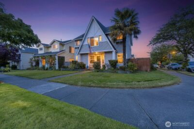 1830 Hoffman Hill Boulevard , Dupont, WA 98327-8739