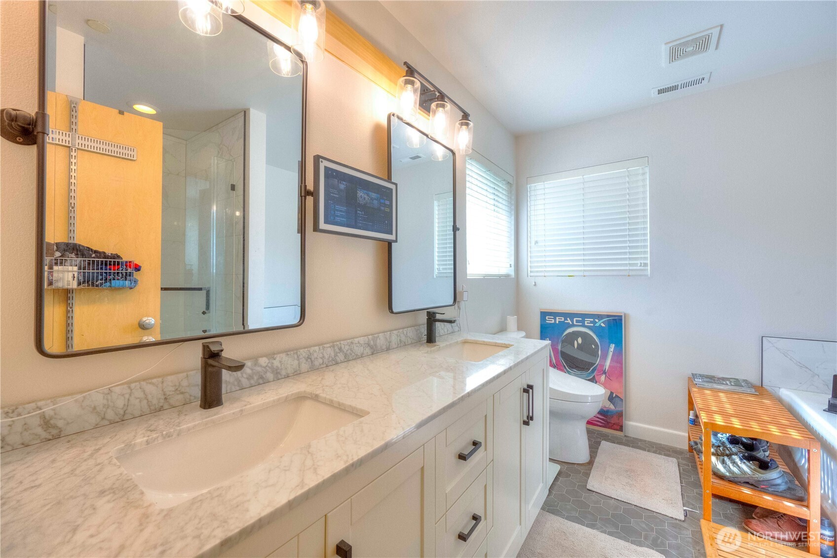 1830 Hoffman Hill Boulevard , Dupont, WA 98327-8739