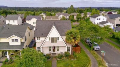 1830 Hoffman Hill Boulevard , Dupont, WA 98327-8739 - Photo 9