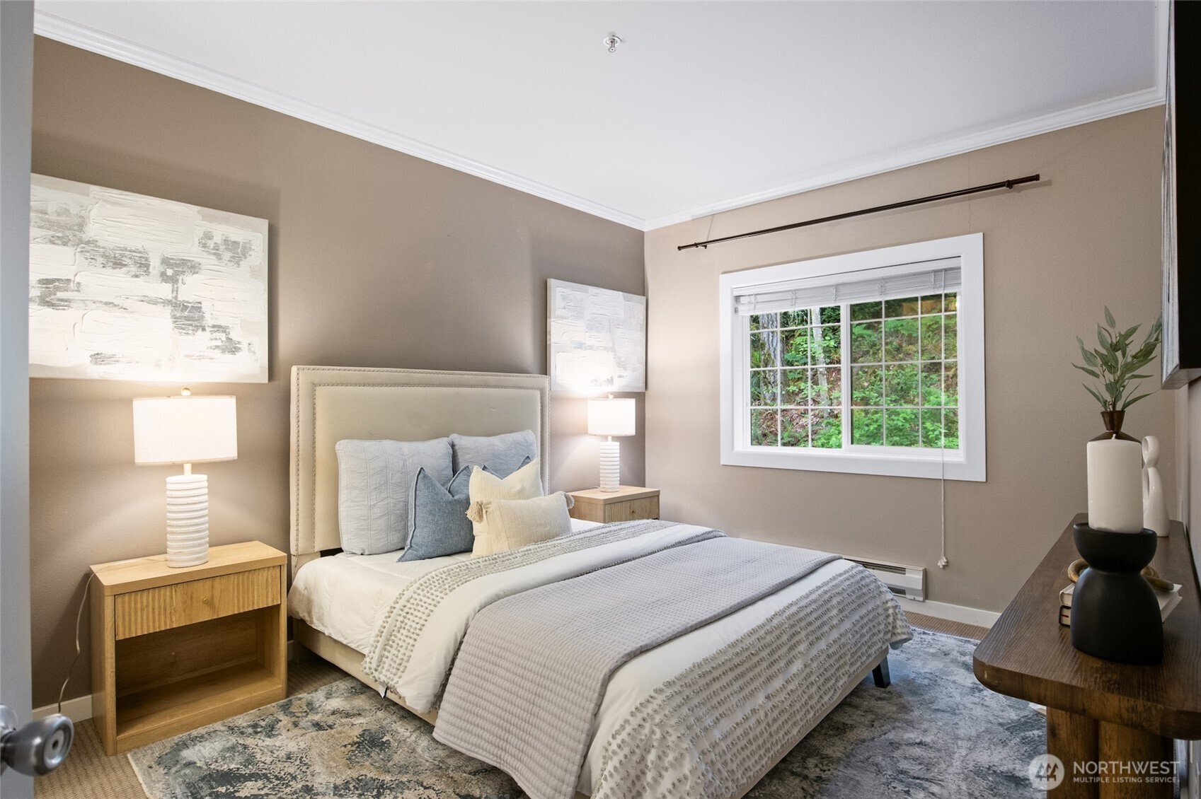 18505 SE Newport Way #D118, Issaquah, WA 98027-9032