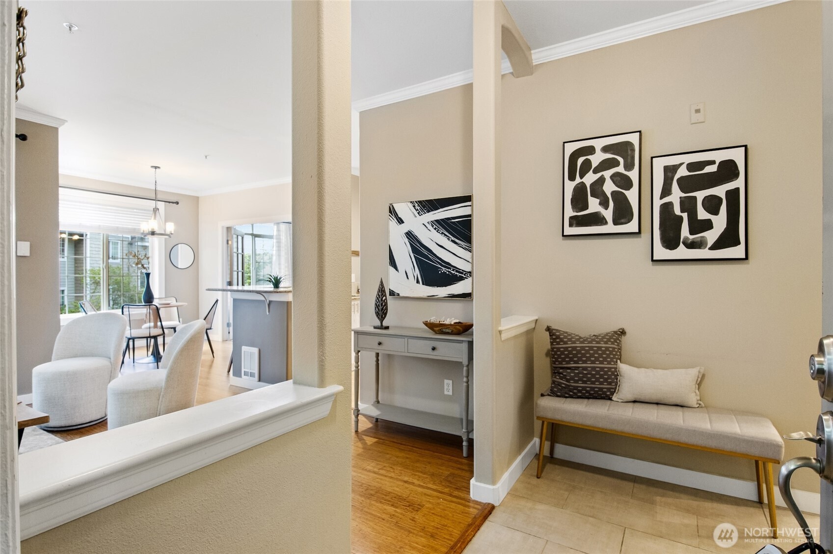 18505 SE Newport Way #D118, Issaquah, WA 98027-9032