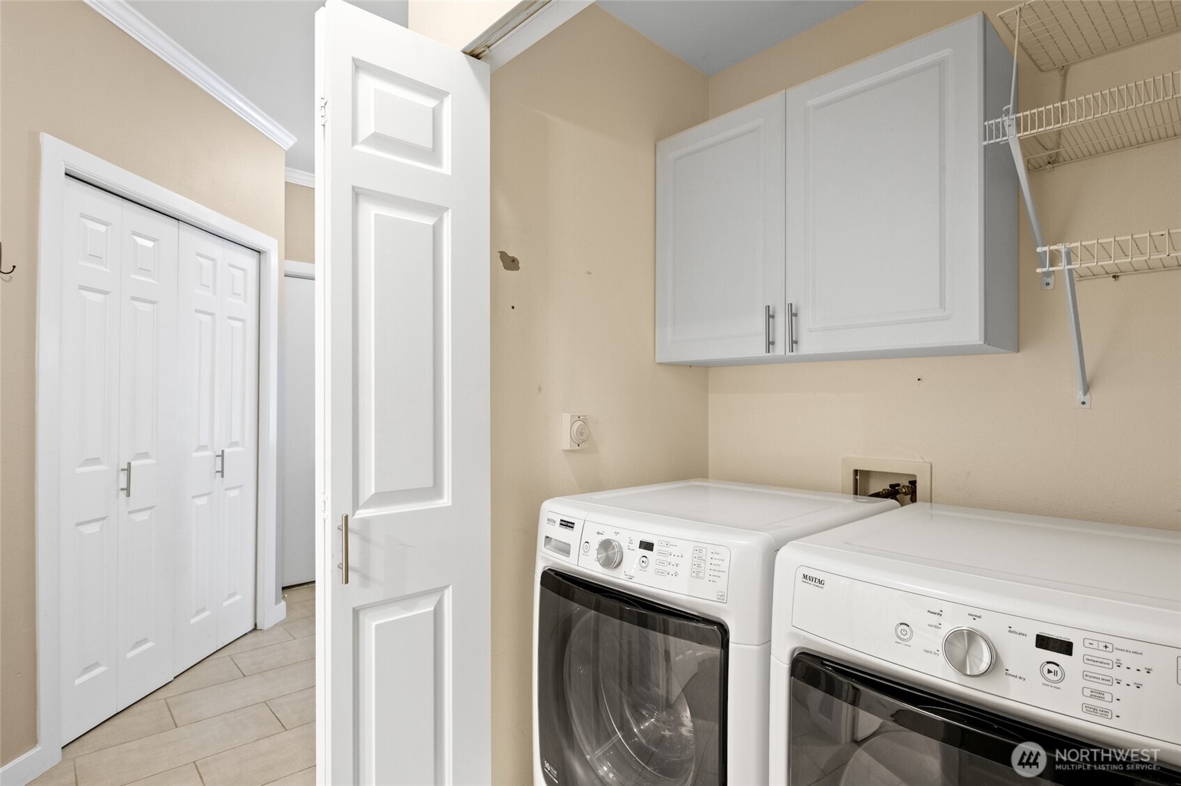 18505 SE Newport Way #D118, Issaquah, WA 98027-9032