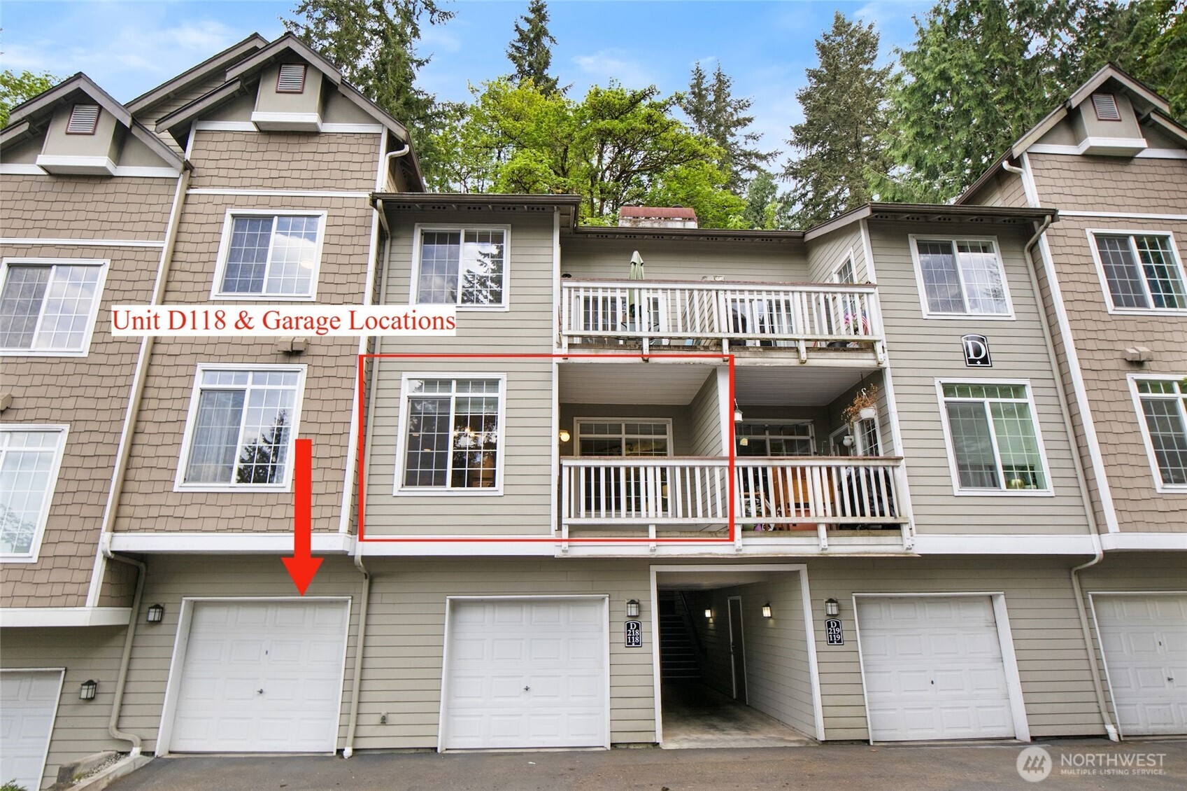 18505 SE Newport Way #D118, Issaquah, WA 98027-9032