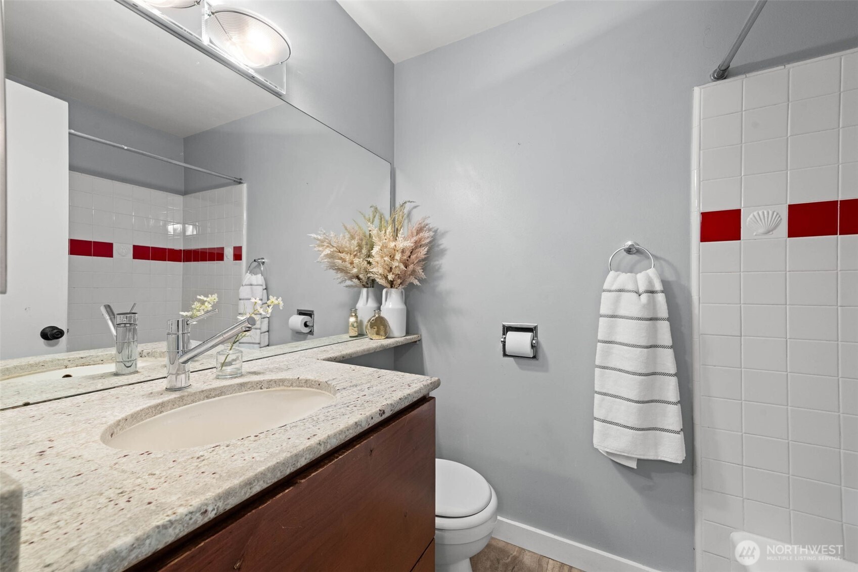 1800 Taylor Avenue N #210, Seattle, WA 98109