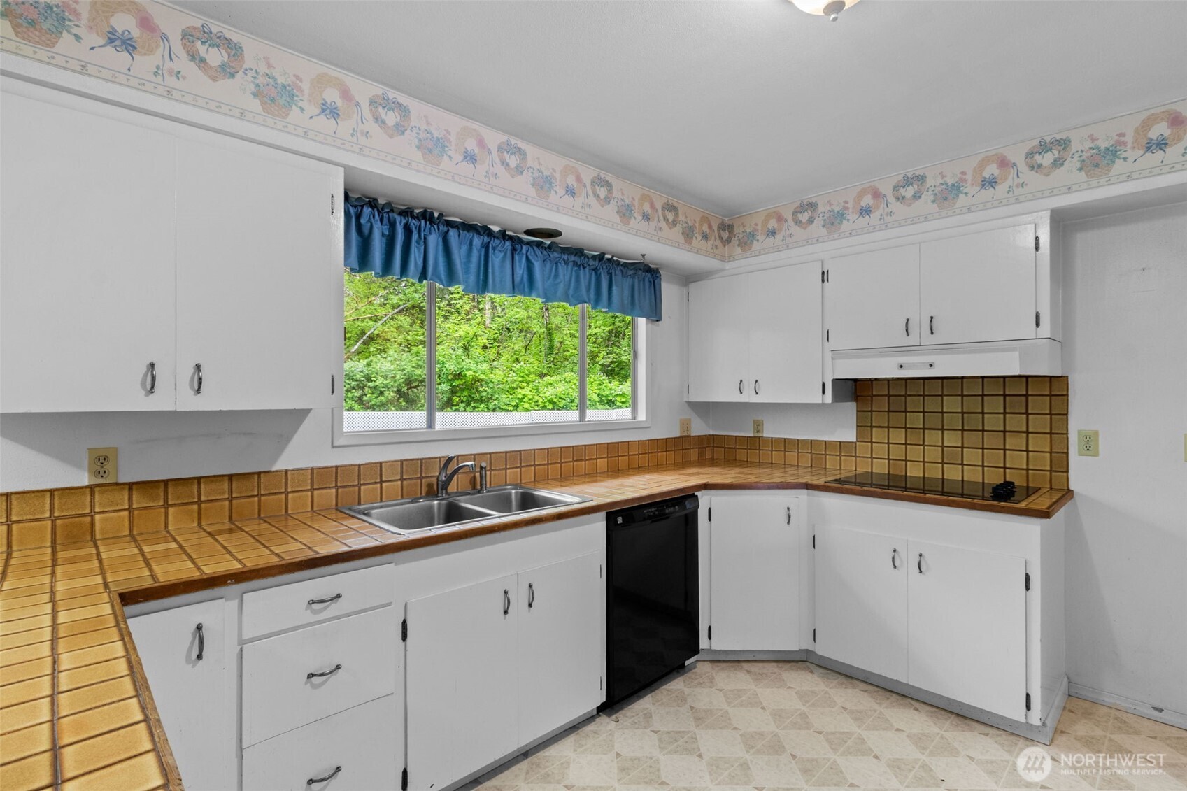 500 W Oak Street , McCleary, WA 98557
