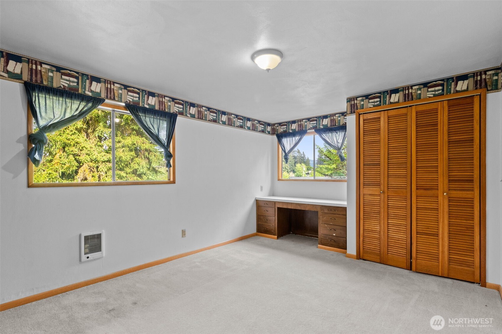 500 W Oak Street , McCleary, WA 98557