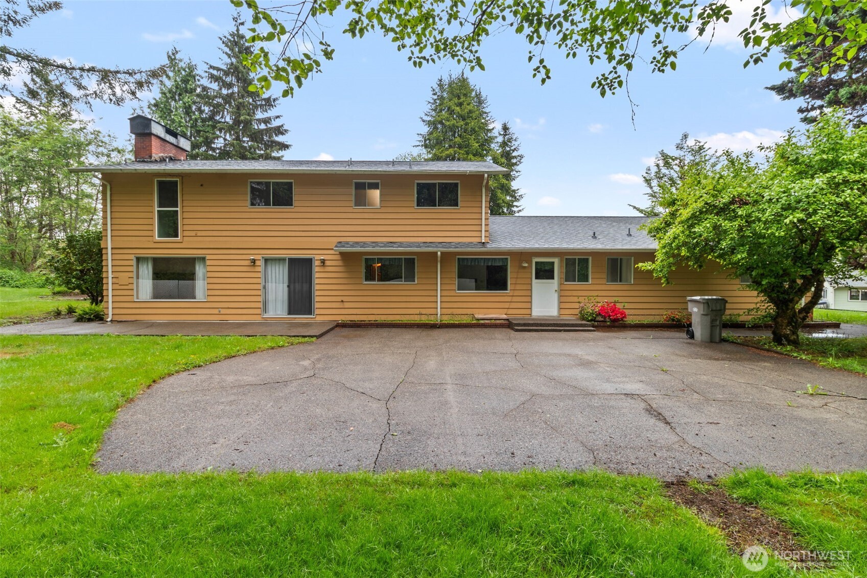 500 W Oak Street , McCleary, WA 98557