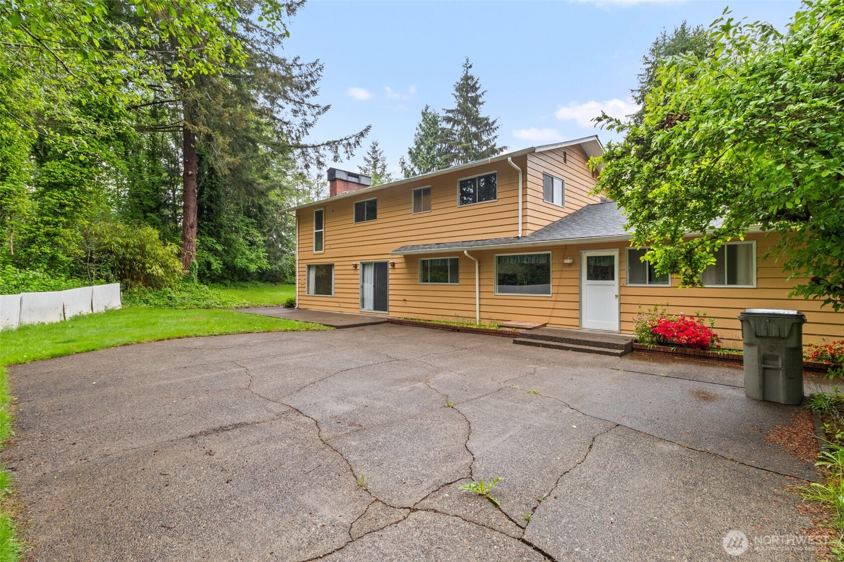 500 W Oak Street , McCleary, WA 98557