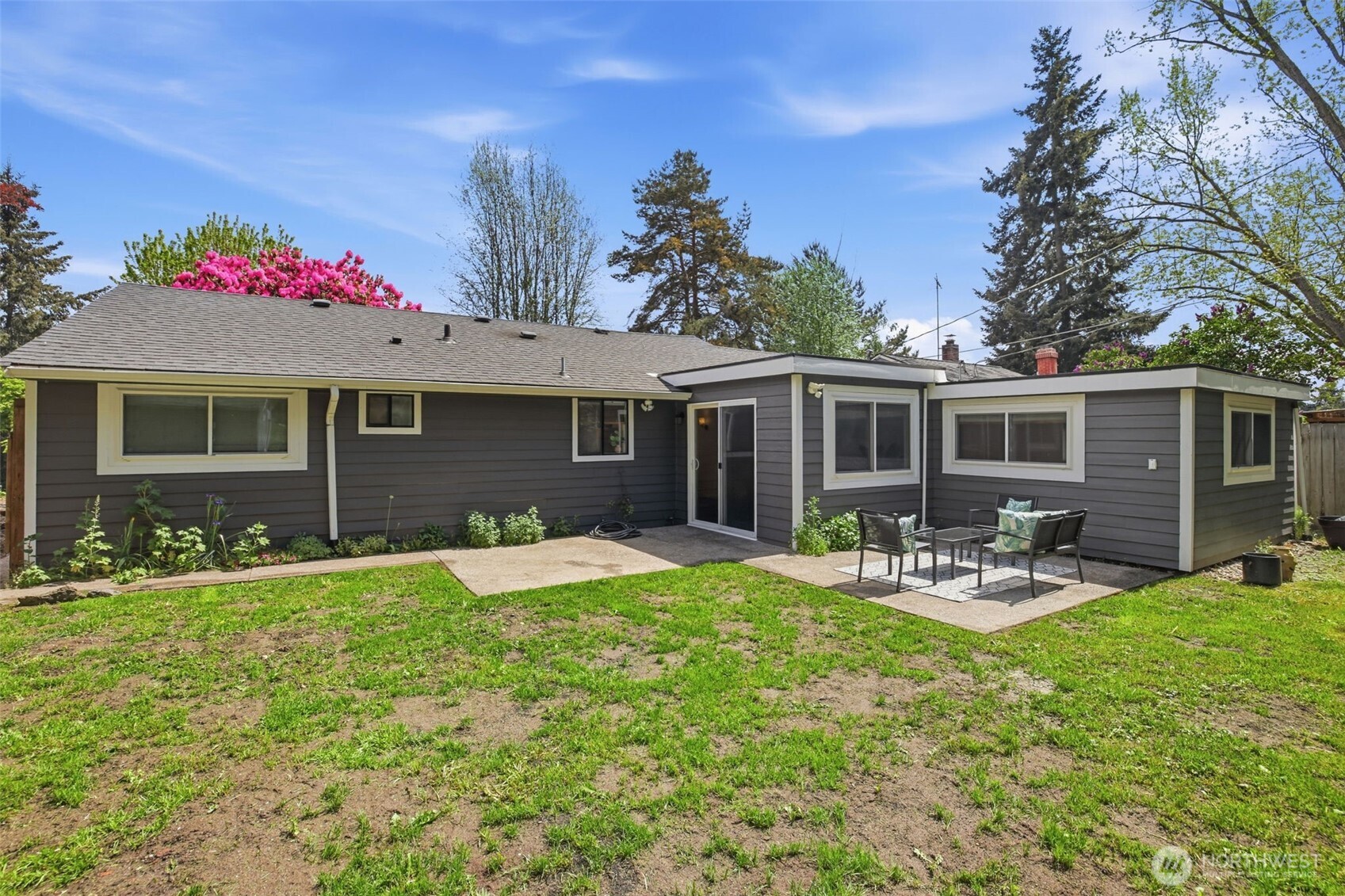 10209 31st Avenue SW, Seattle, WA 98146-1228