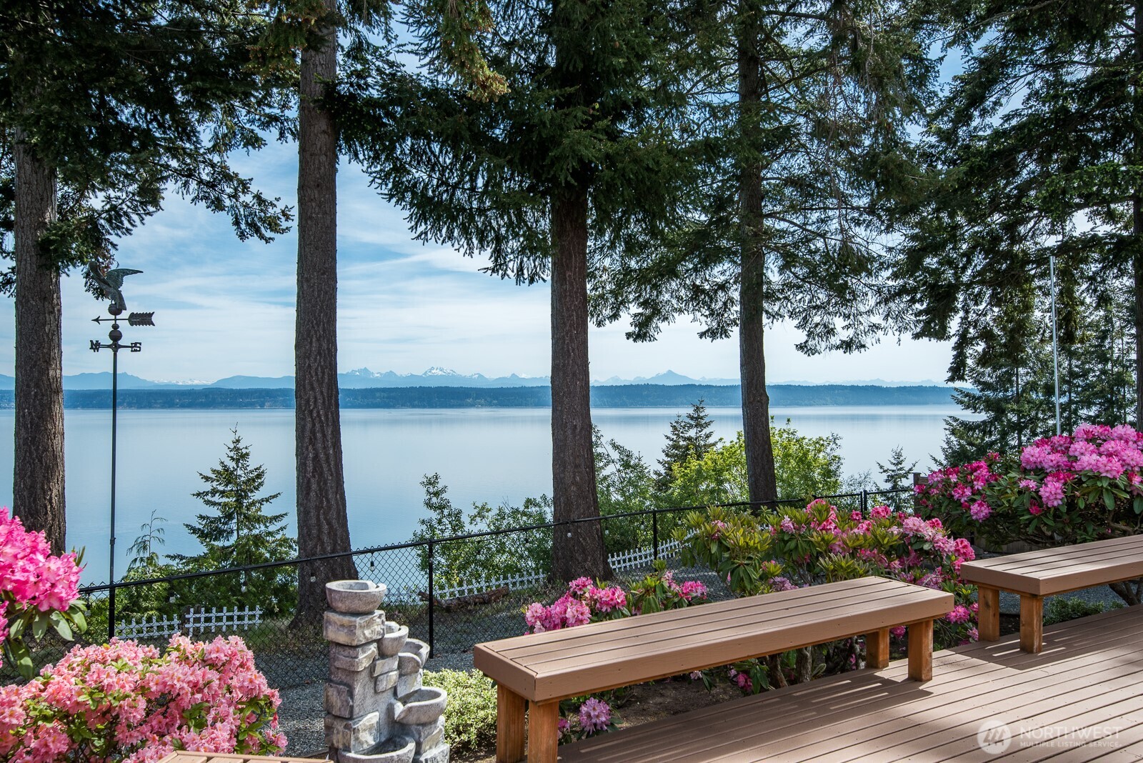 1985 Cascade View Drive , Camano Island, WA 98282