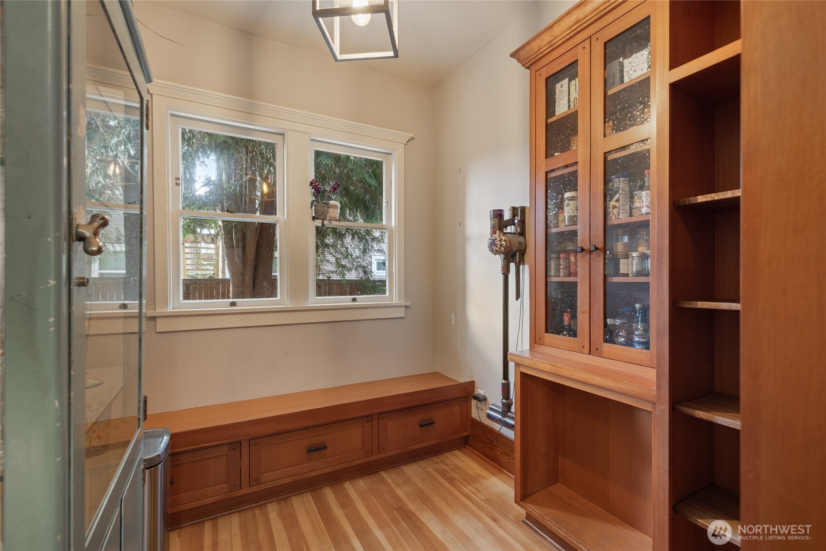 1416 S 5th Street , Tacoma, WA 98405