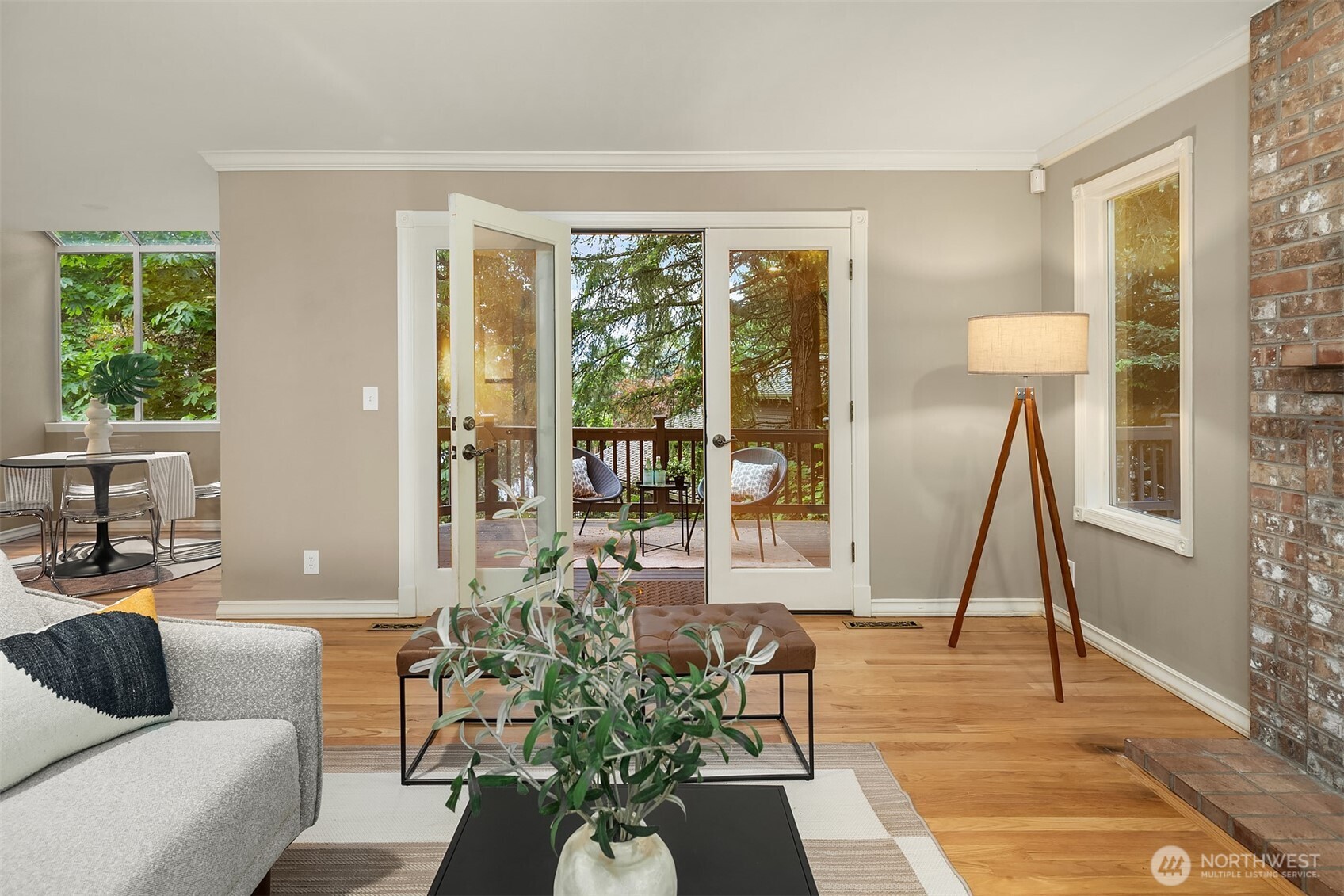 1308 233rd Avenue SE, Sammamish, WA 98075