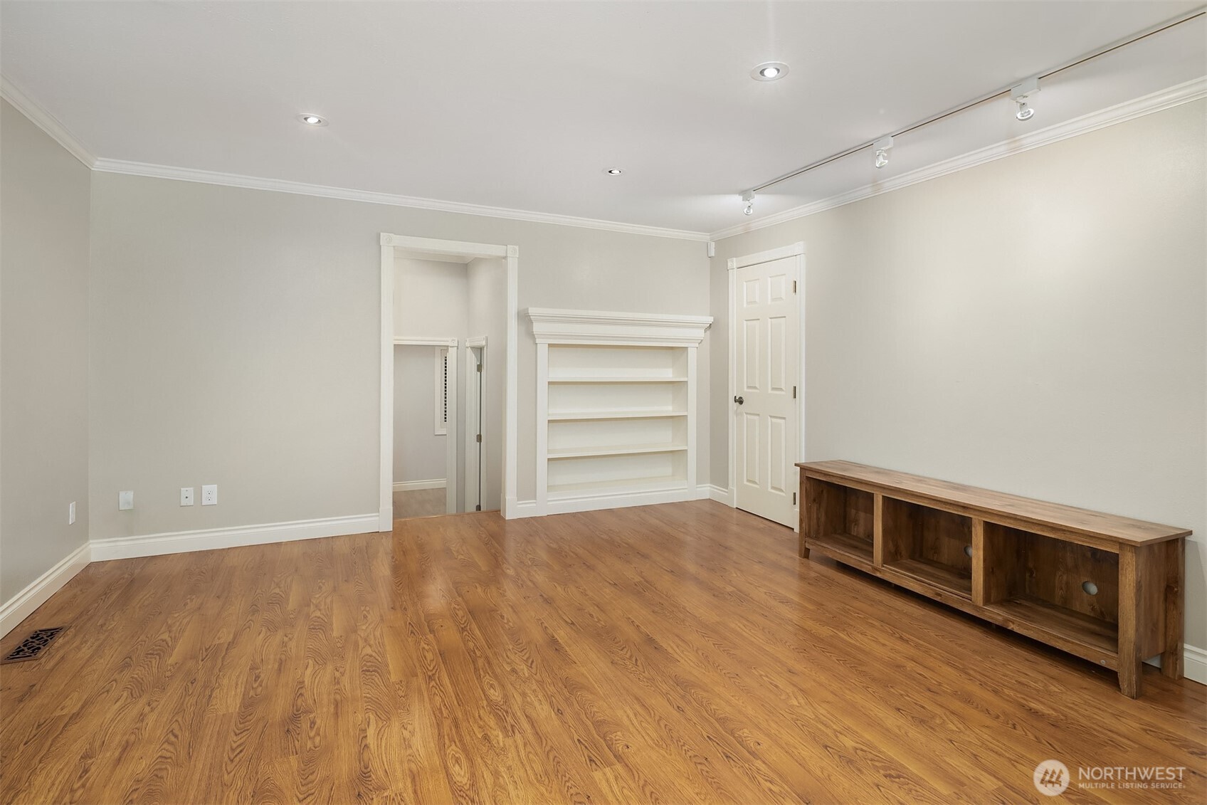 1308 233rd Avenue SE, Sammamish, WA 98075