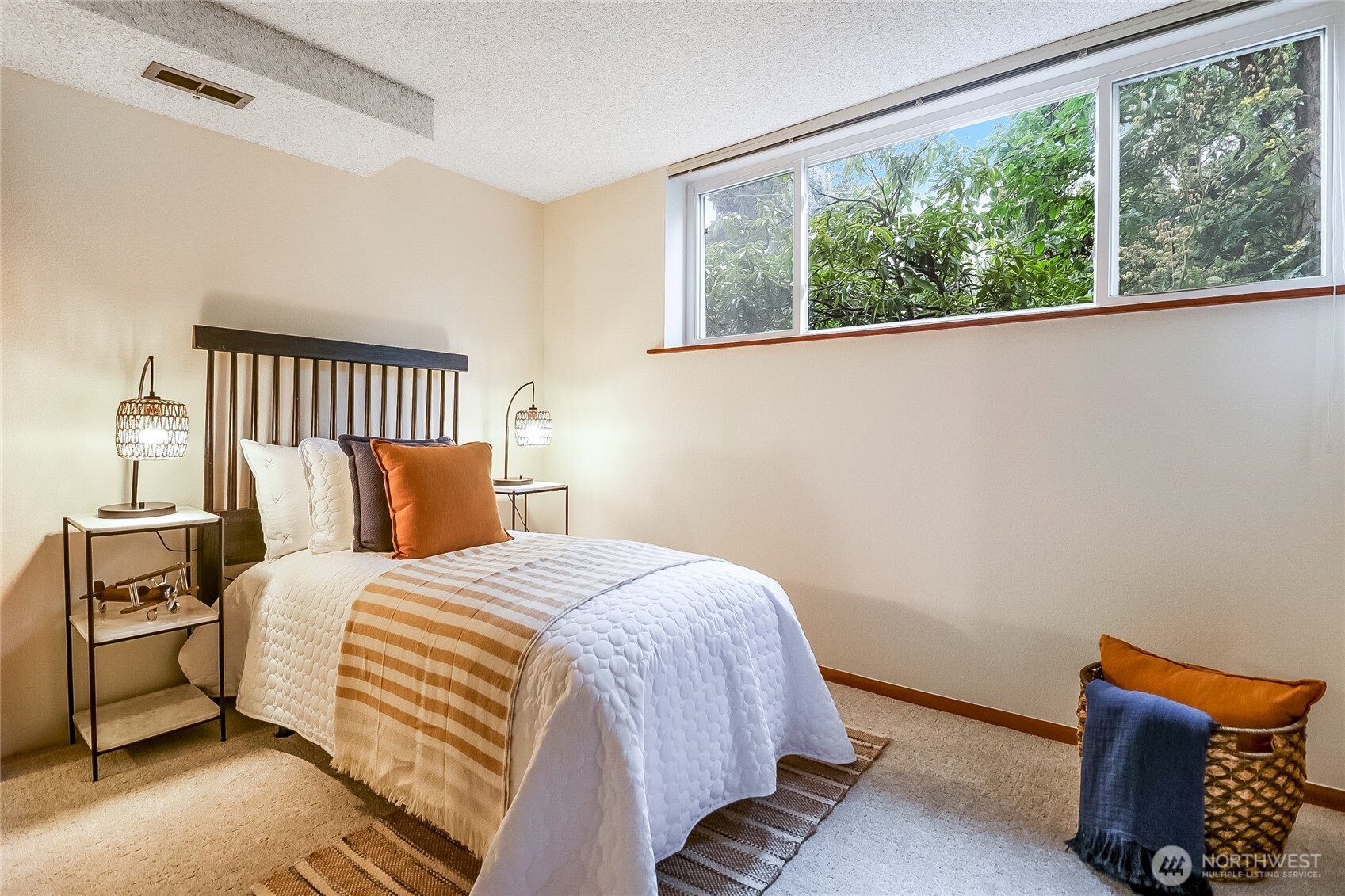12647 SE 54th Street , Bellevue, WA 98006