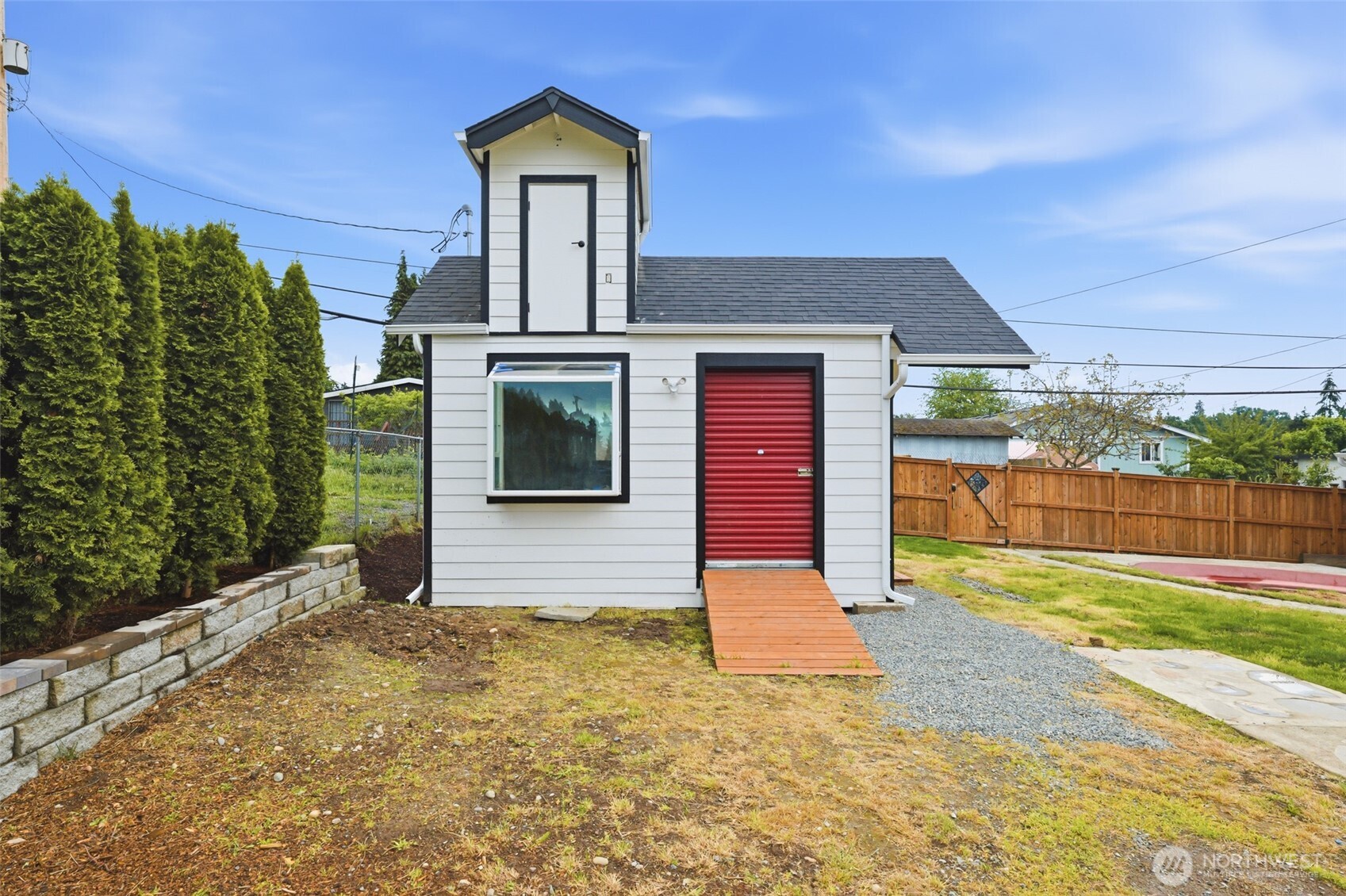 2012 E Gregory Street , Tacoma, WA 98404