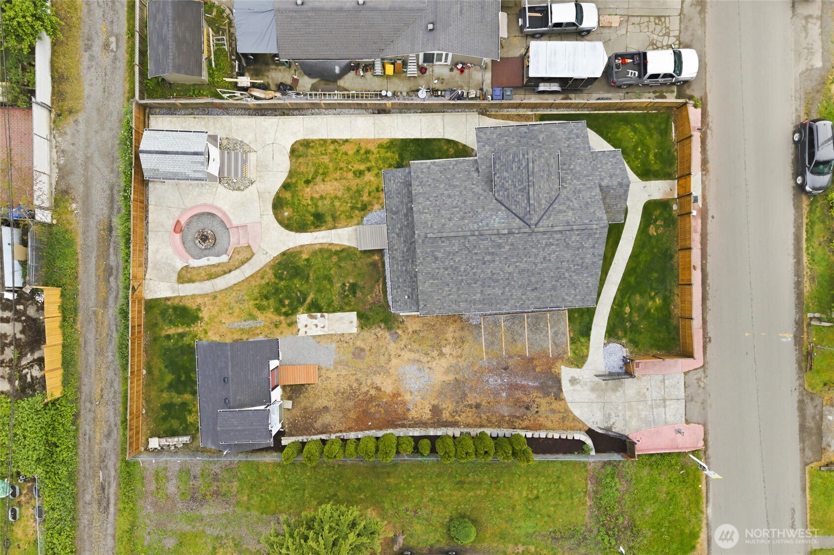 2012 E Gregory Street , Tacoma, WA 98404